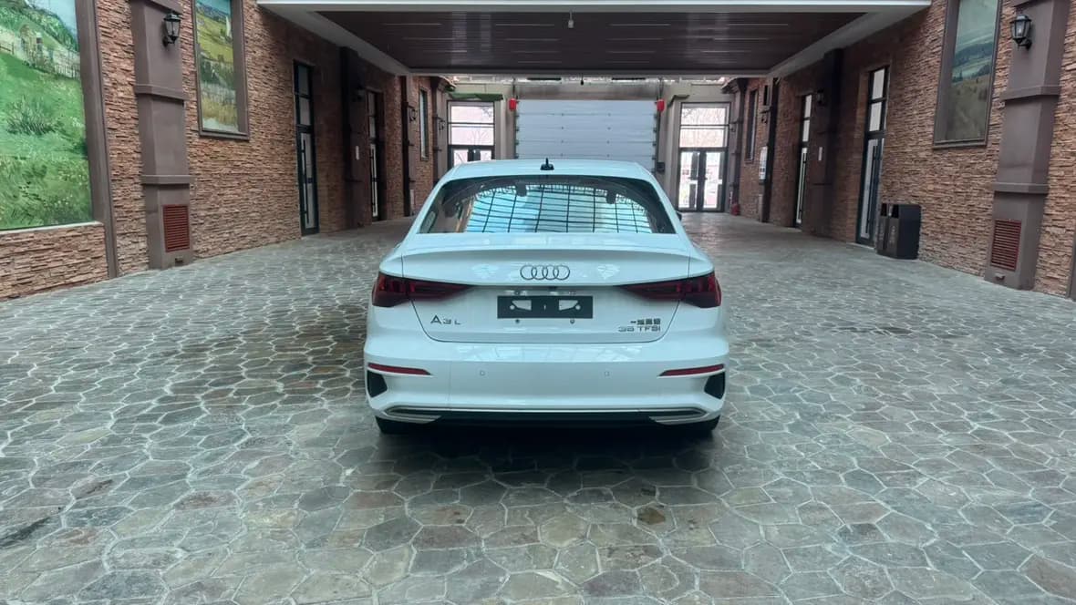 Audi A3 2022 г. 54030 км. — фото 5