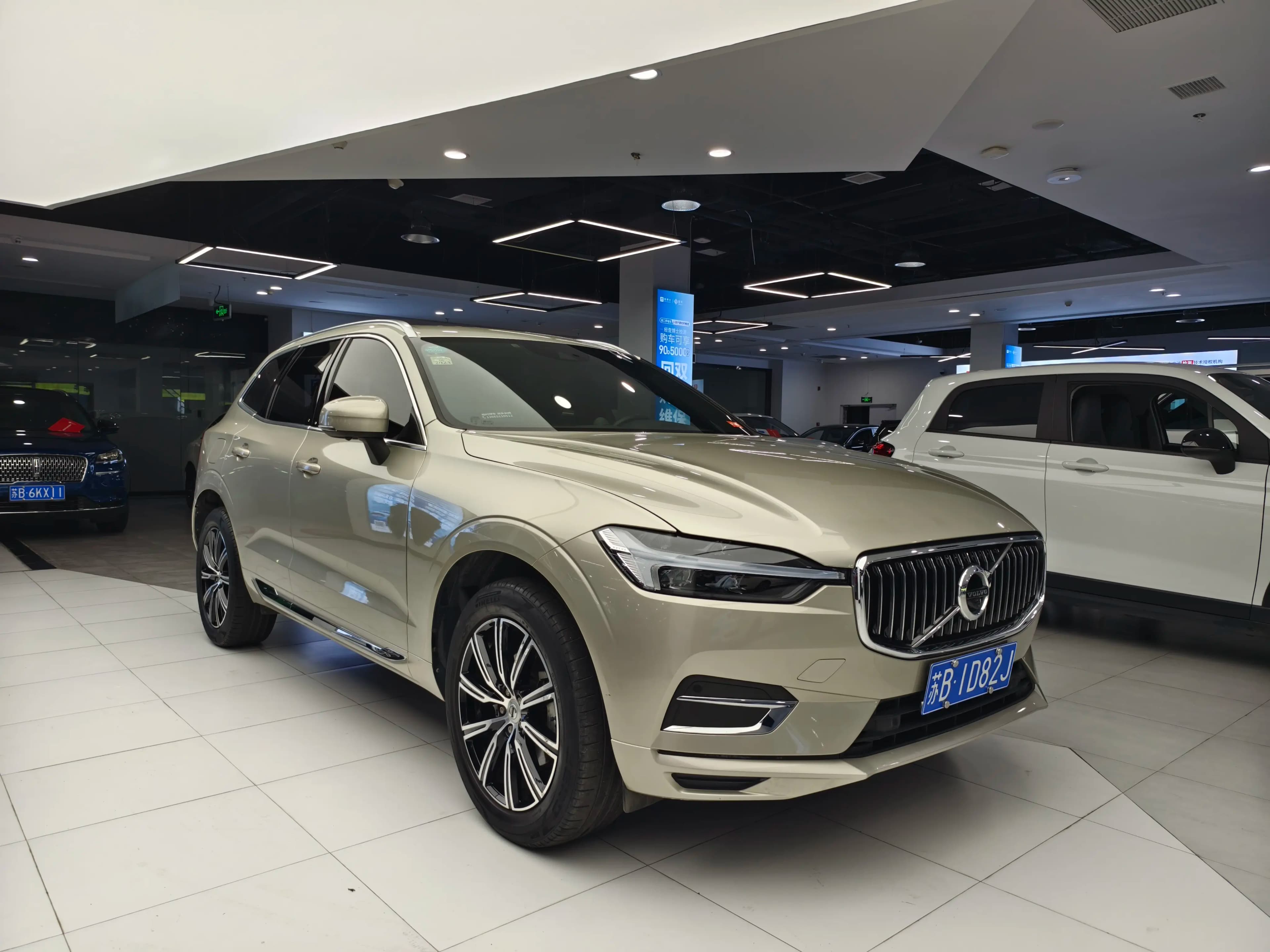 Volvo XC60 2021 г. 38148 км. — фото 3
