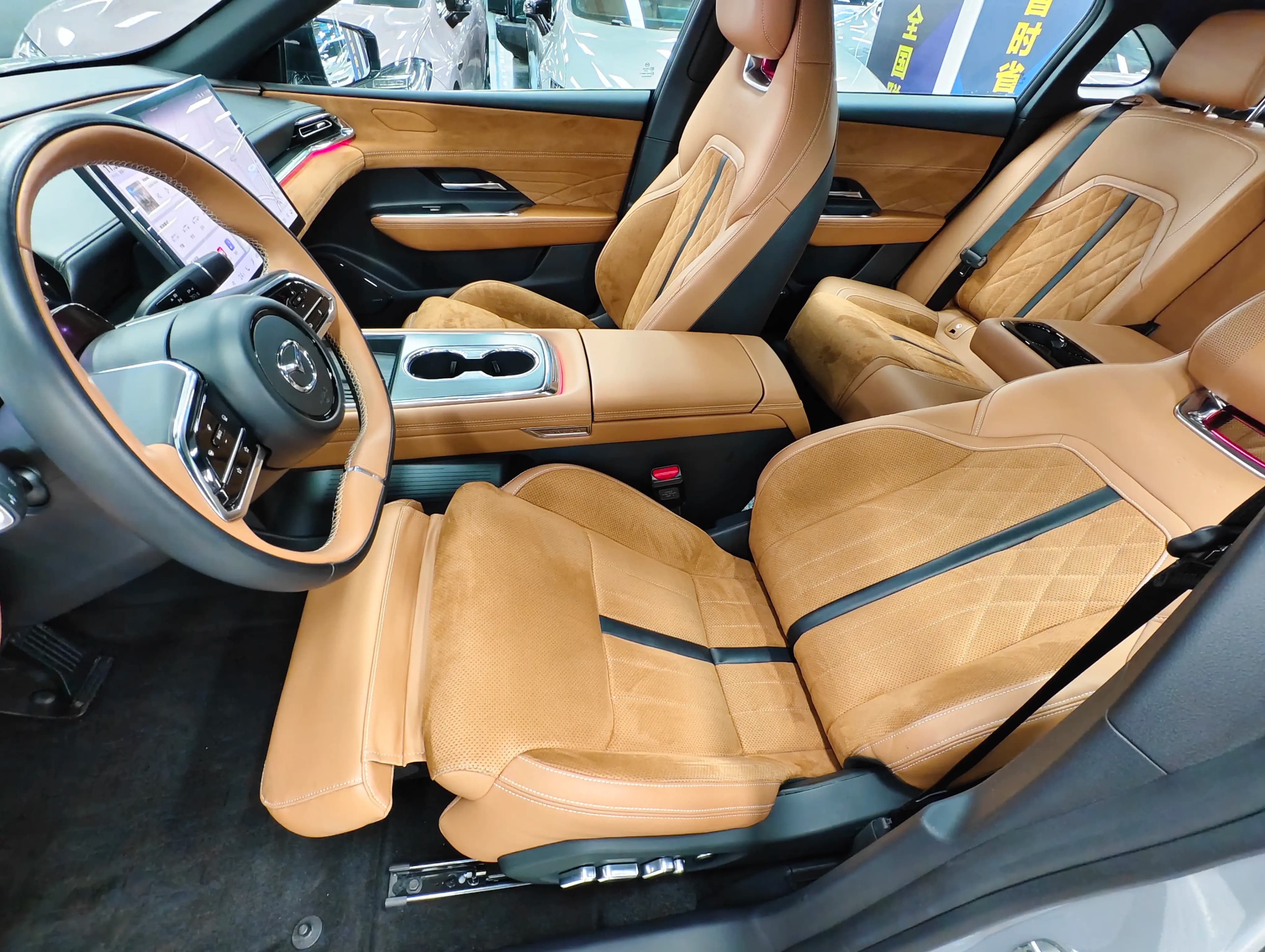 Mazda EZ-6 2024 г. 20068 км. — фото 15
