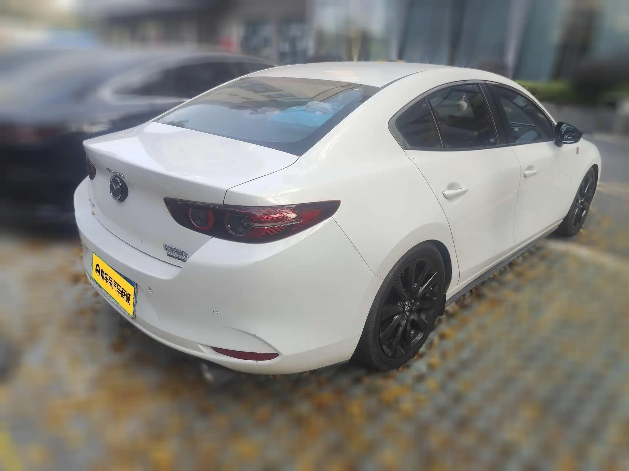Mazda Axela 2022 г. 32110 км. — фото 4