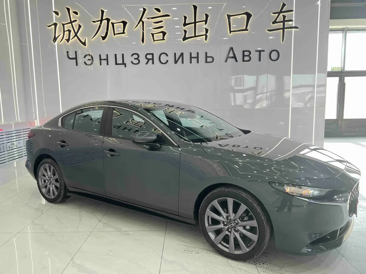 Mazda Axela 2023 г. 38000 км. — фото 3