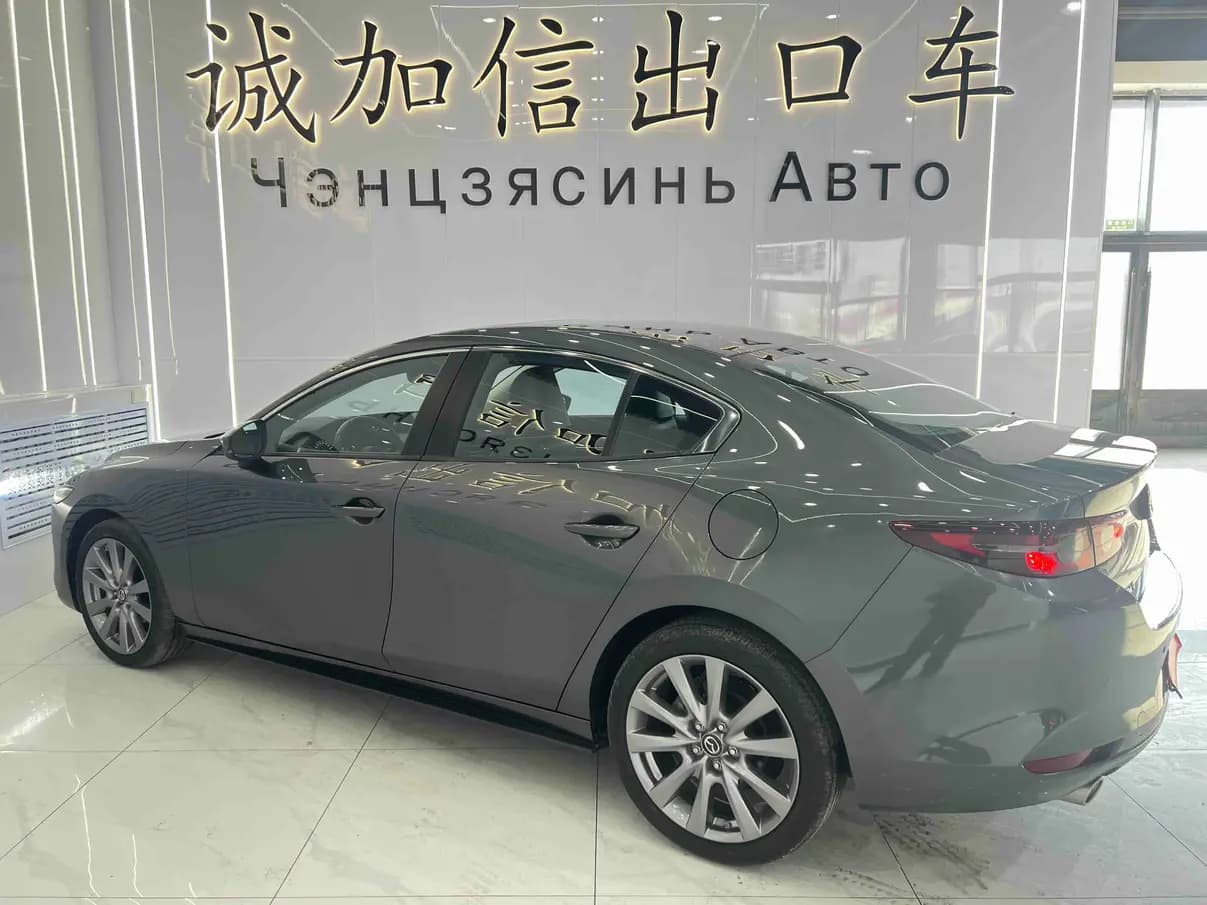 Mazda Axela 2023 г. 38000 км. — фото 4