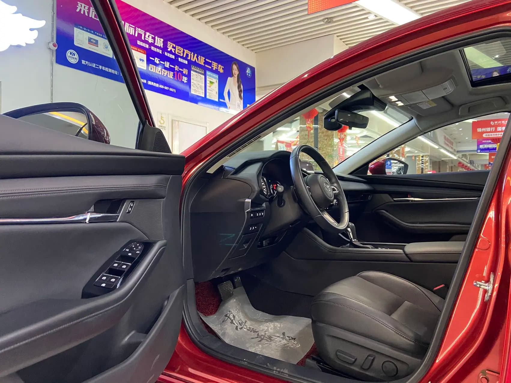 Mazda Axela 2023 г. 32000 км. — фото 14