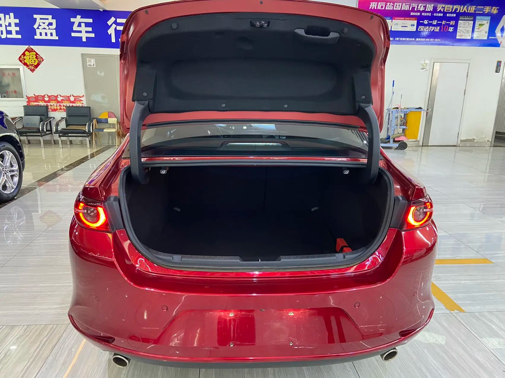 Mazda Axela 2023 г. 32000 км. — фото 18
