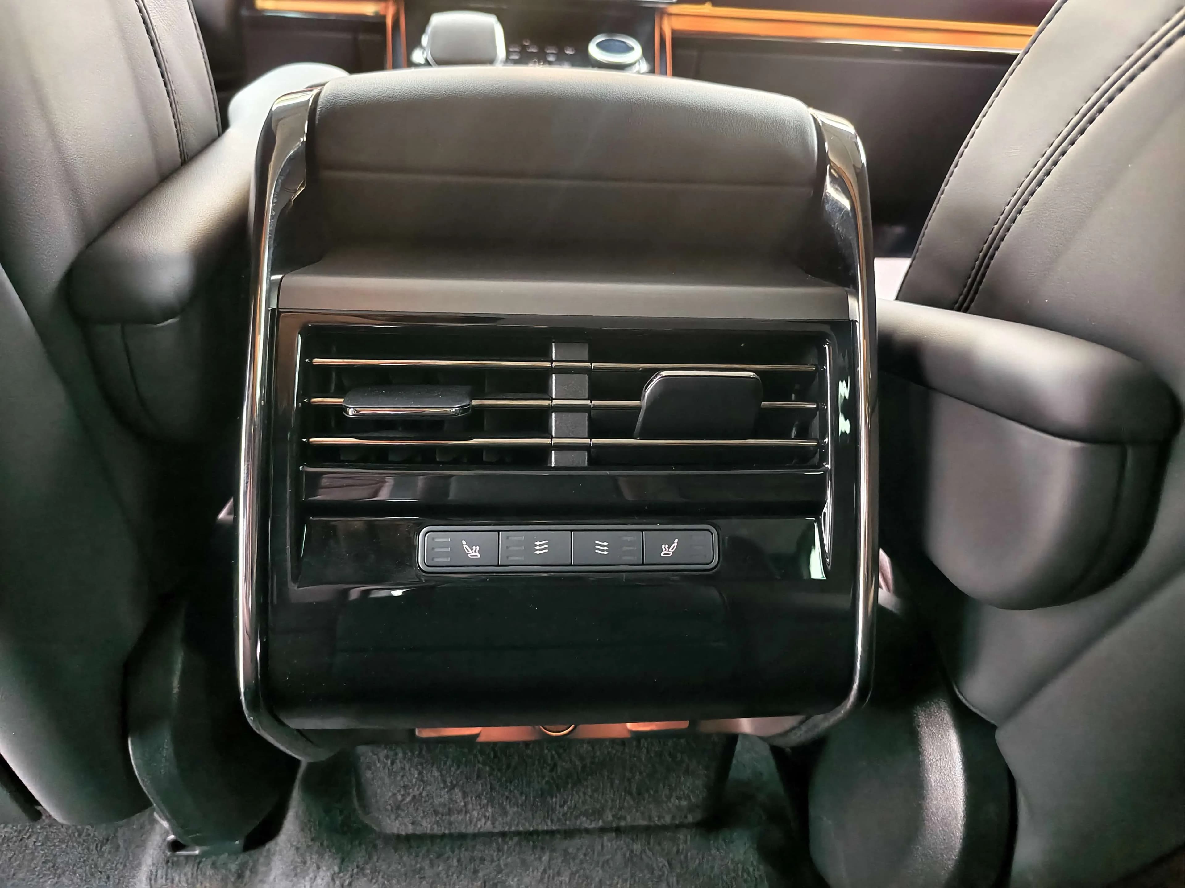 Land Rover Range Rover Sport 2024 г. 18200 км. — фото 6