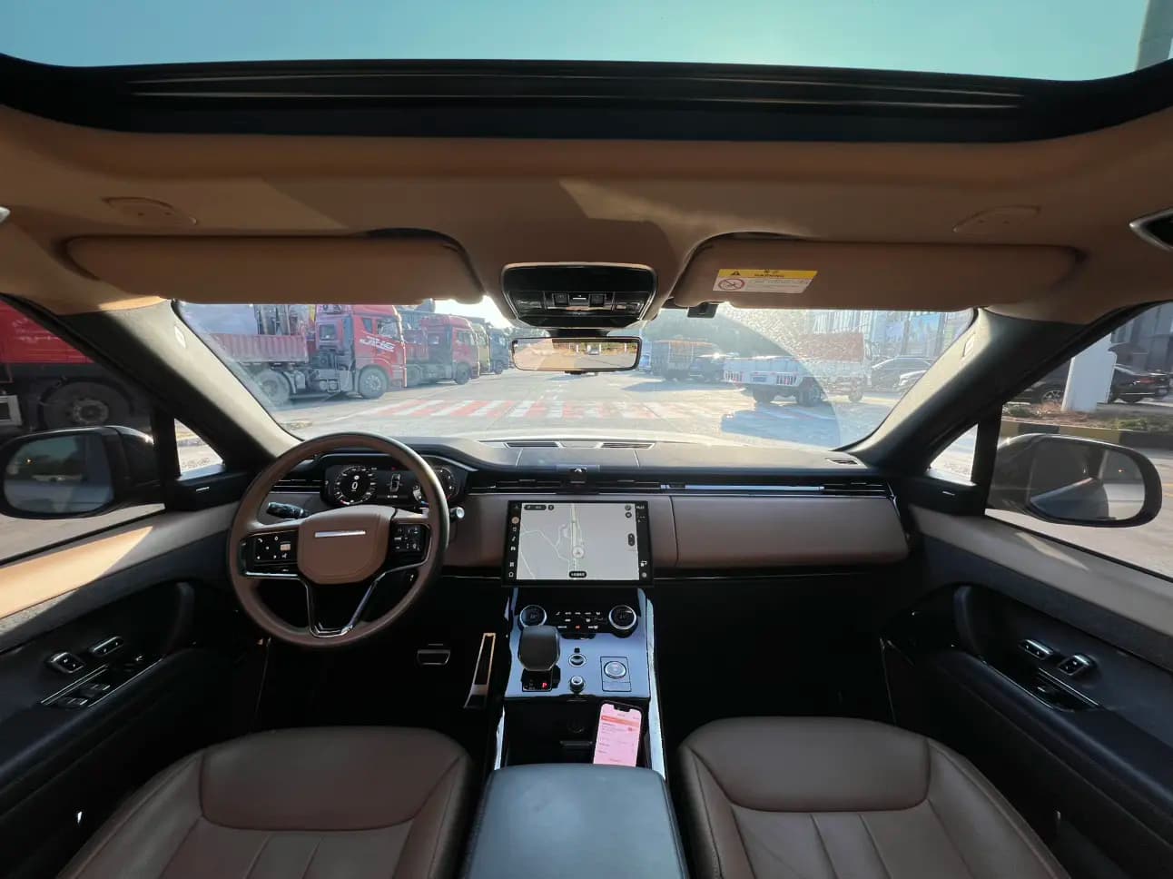Land Rover Range Rover Sport 2023 г. 43000 км. — фото 5
