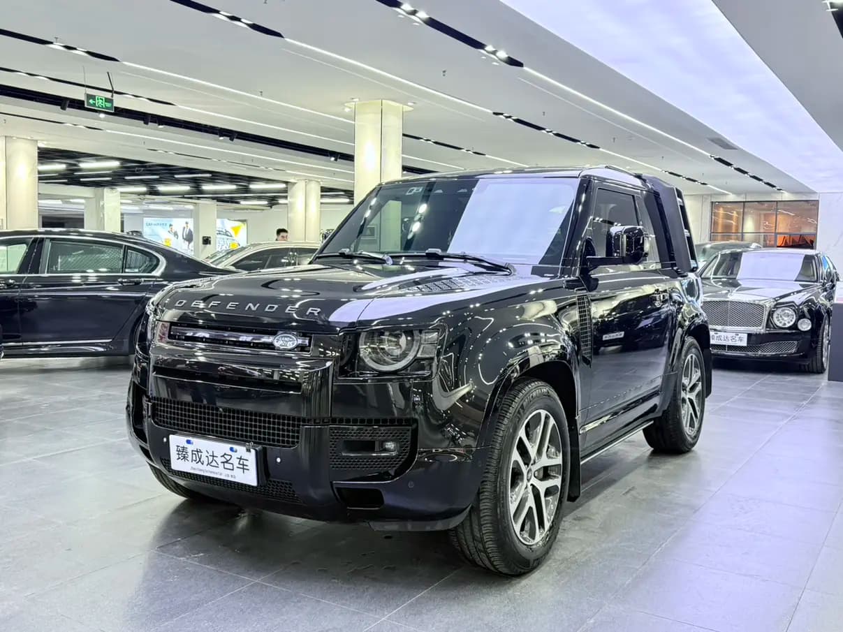 Land Rover Guard 2023 г. 79140 км.