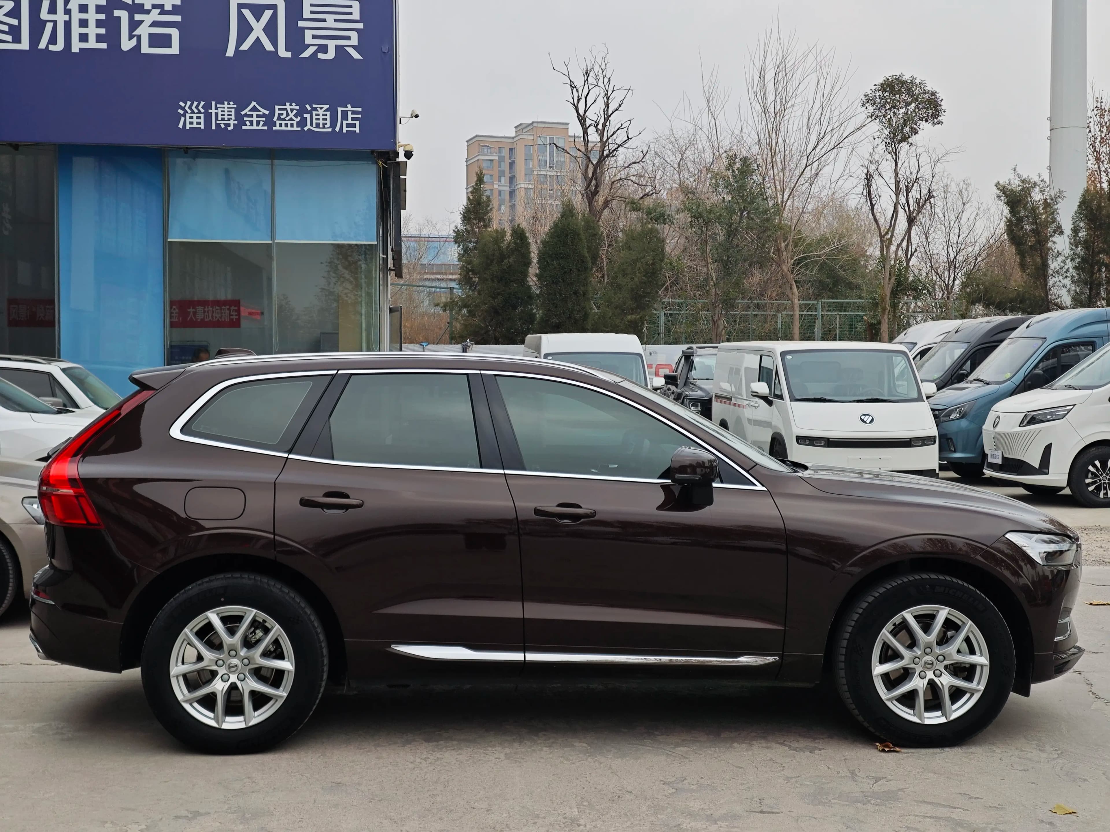 Volvo XC60 2021 г. 54000 км. — фото 5