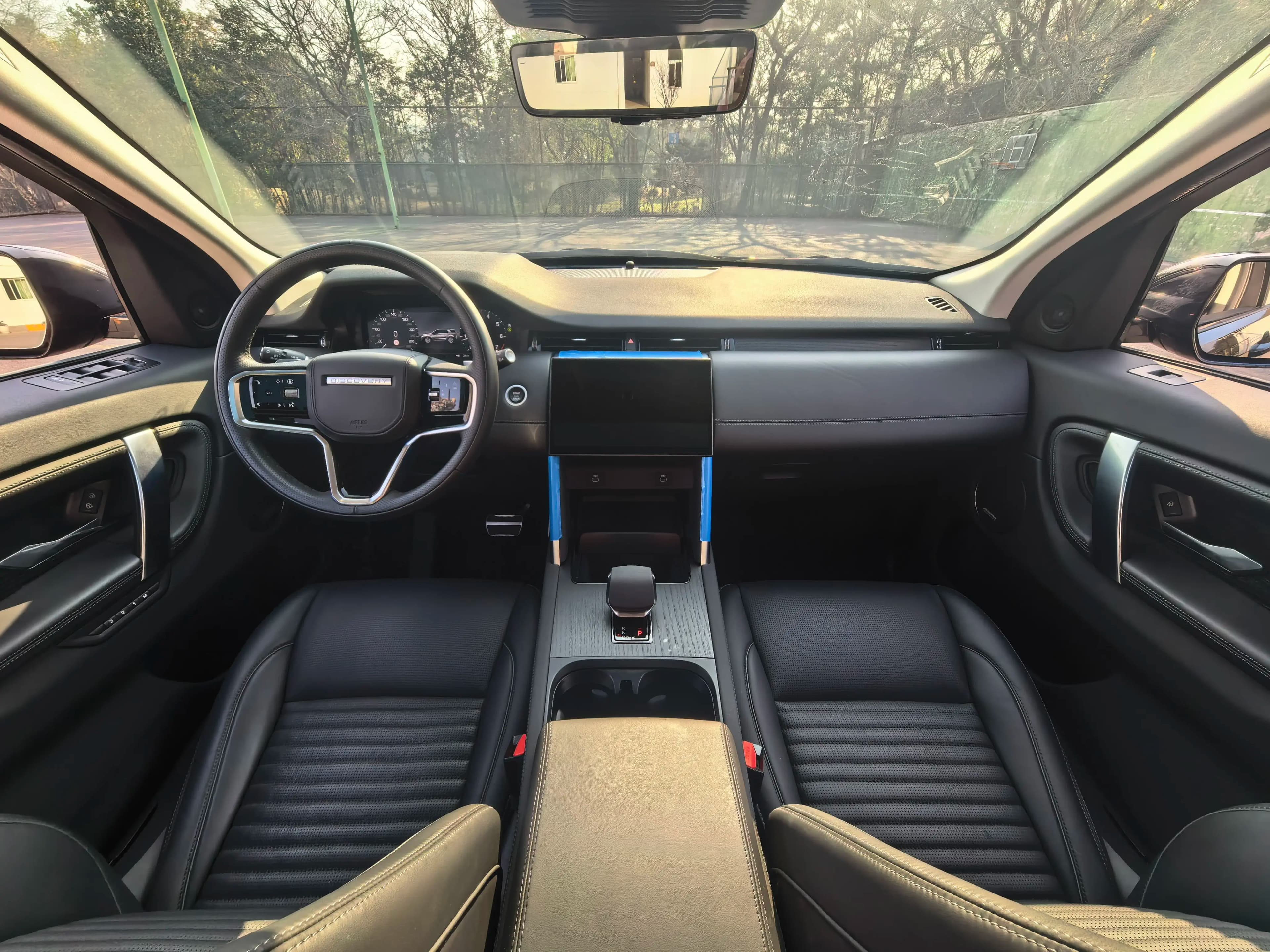 Land Rover Discover Sports 2024 г. 6900 км. — фото 11