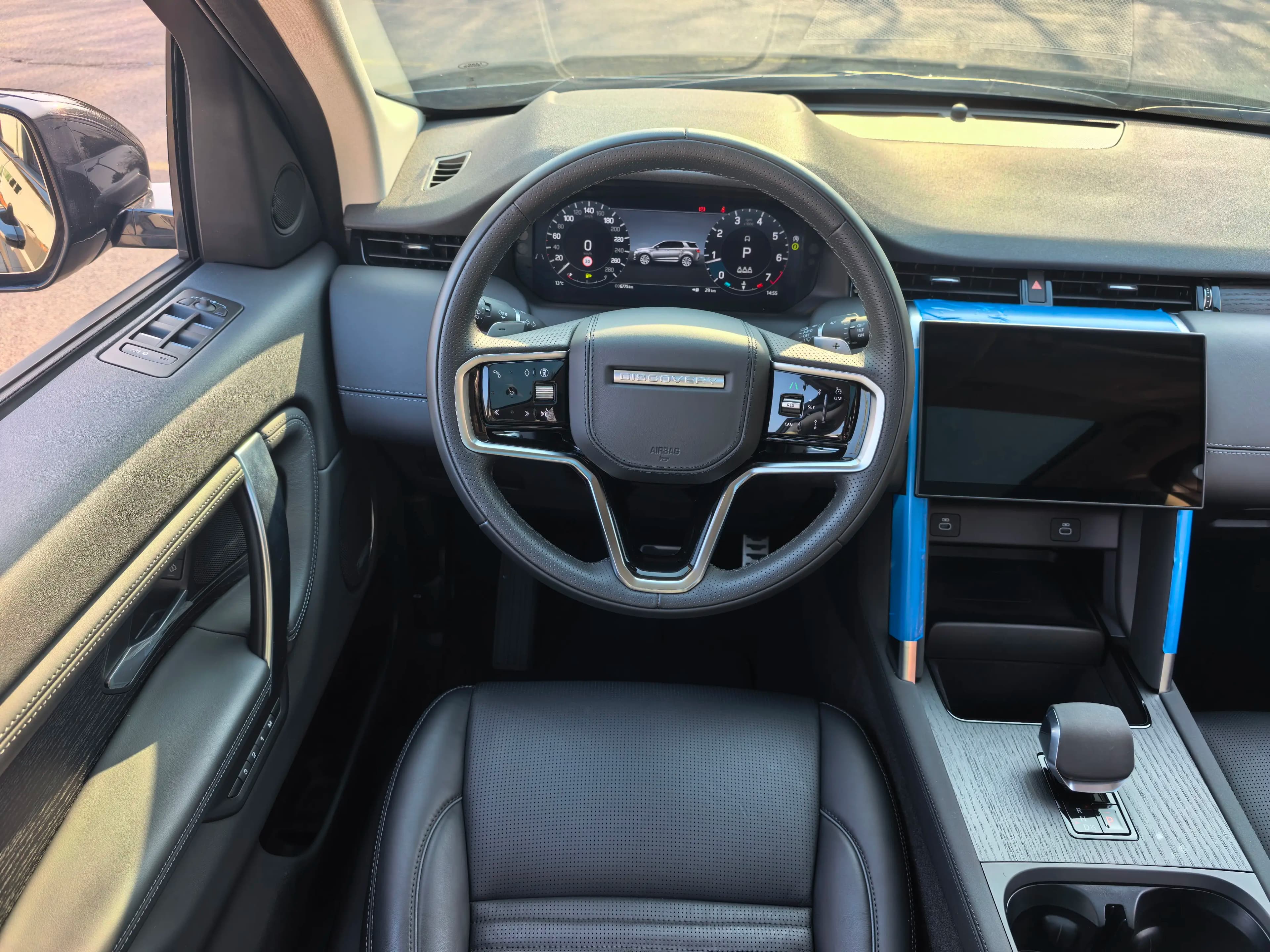 Land Rover Discover Sports 2024 г. 6900 км. — фото 12