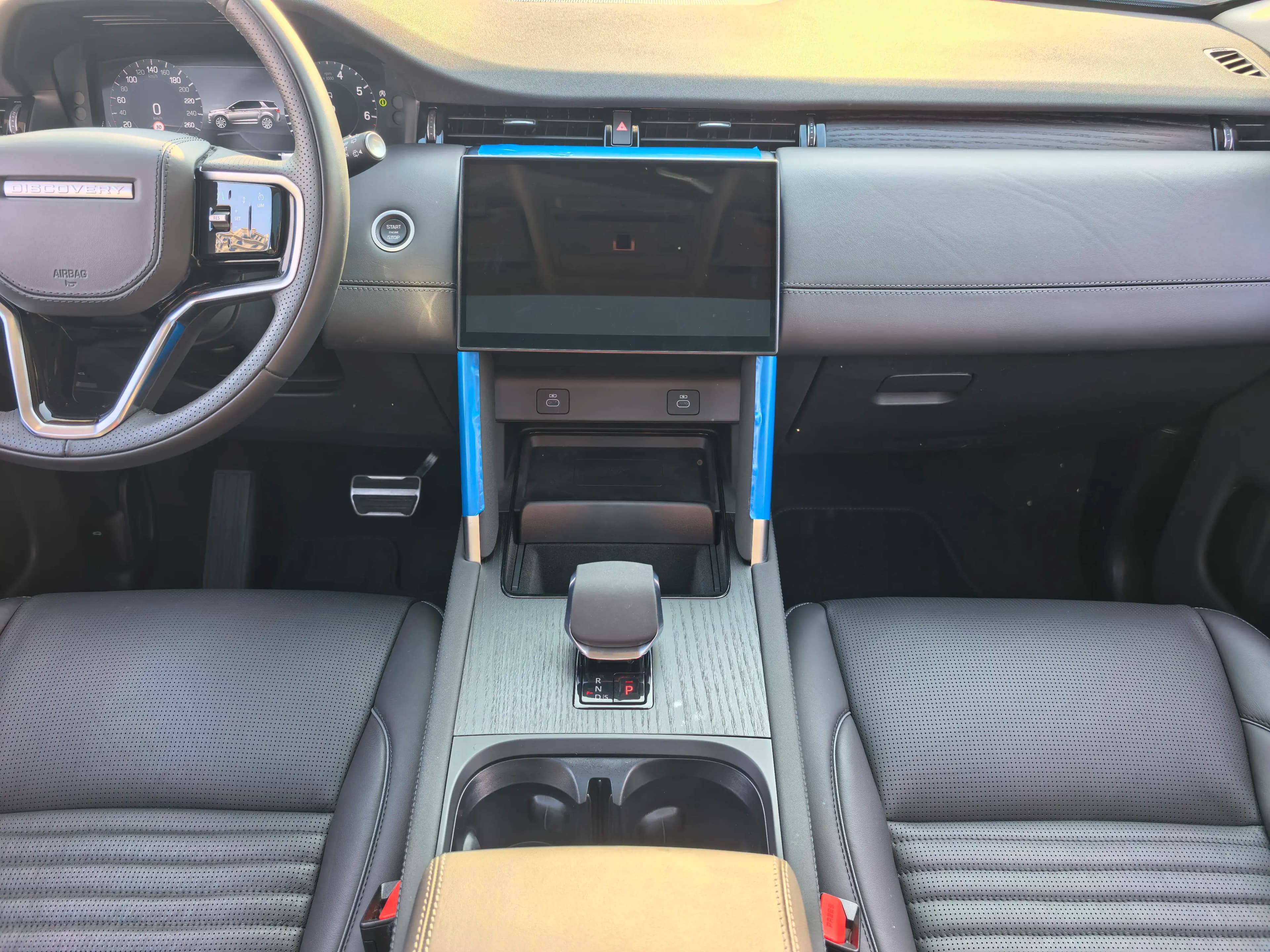 Land Rover Discover Sports 2024 г. 6900 км. — фото 10