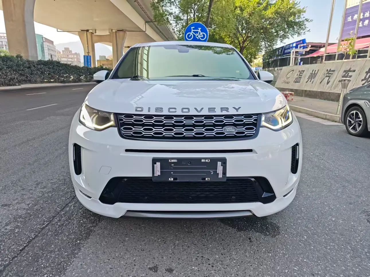 Land Rover Discover Sports 2021 г. 89007 км. — фото 2