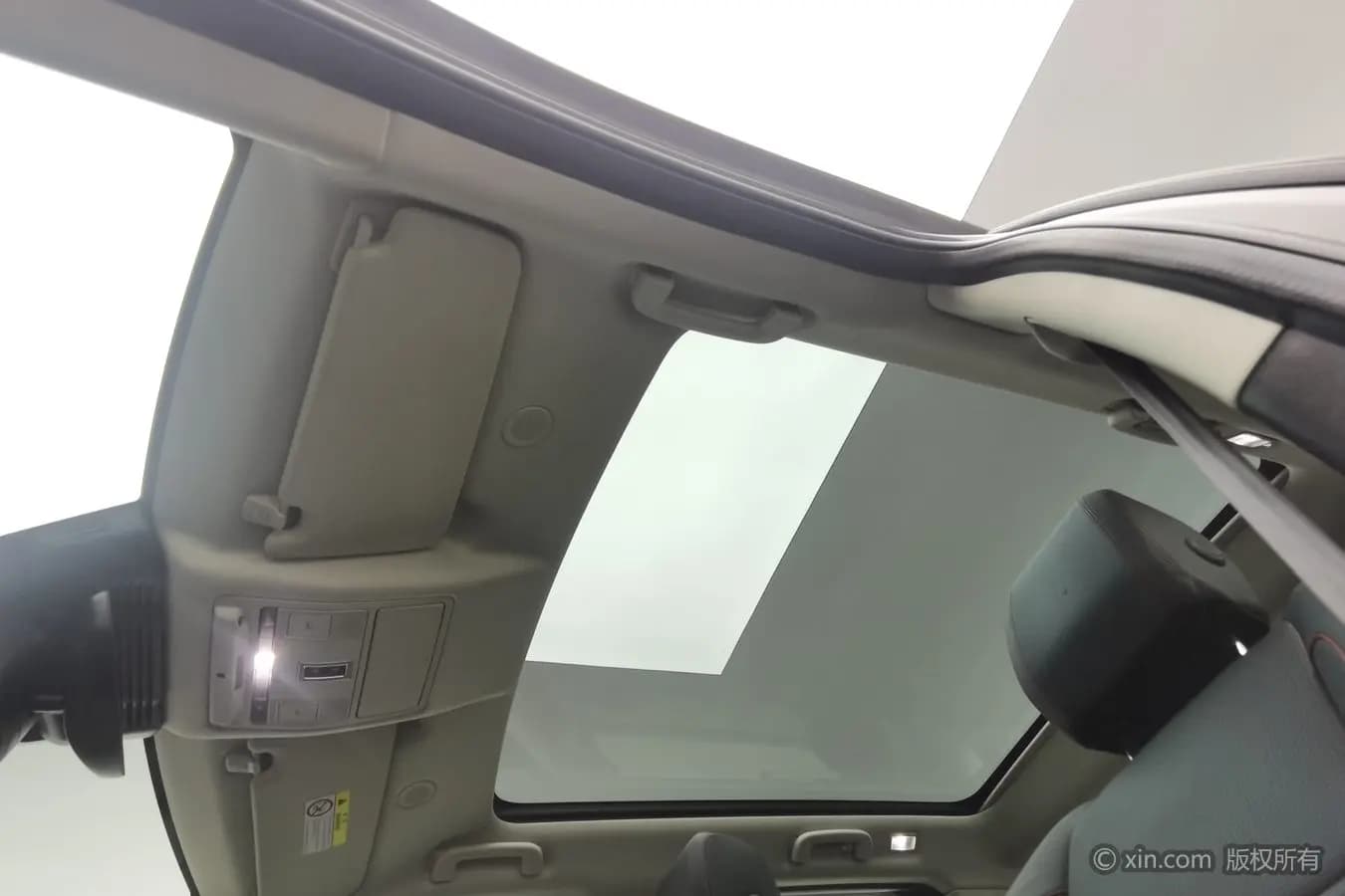Land Rover Discover Sports 2022 г. 110300 км. — фото 15
