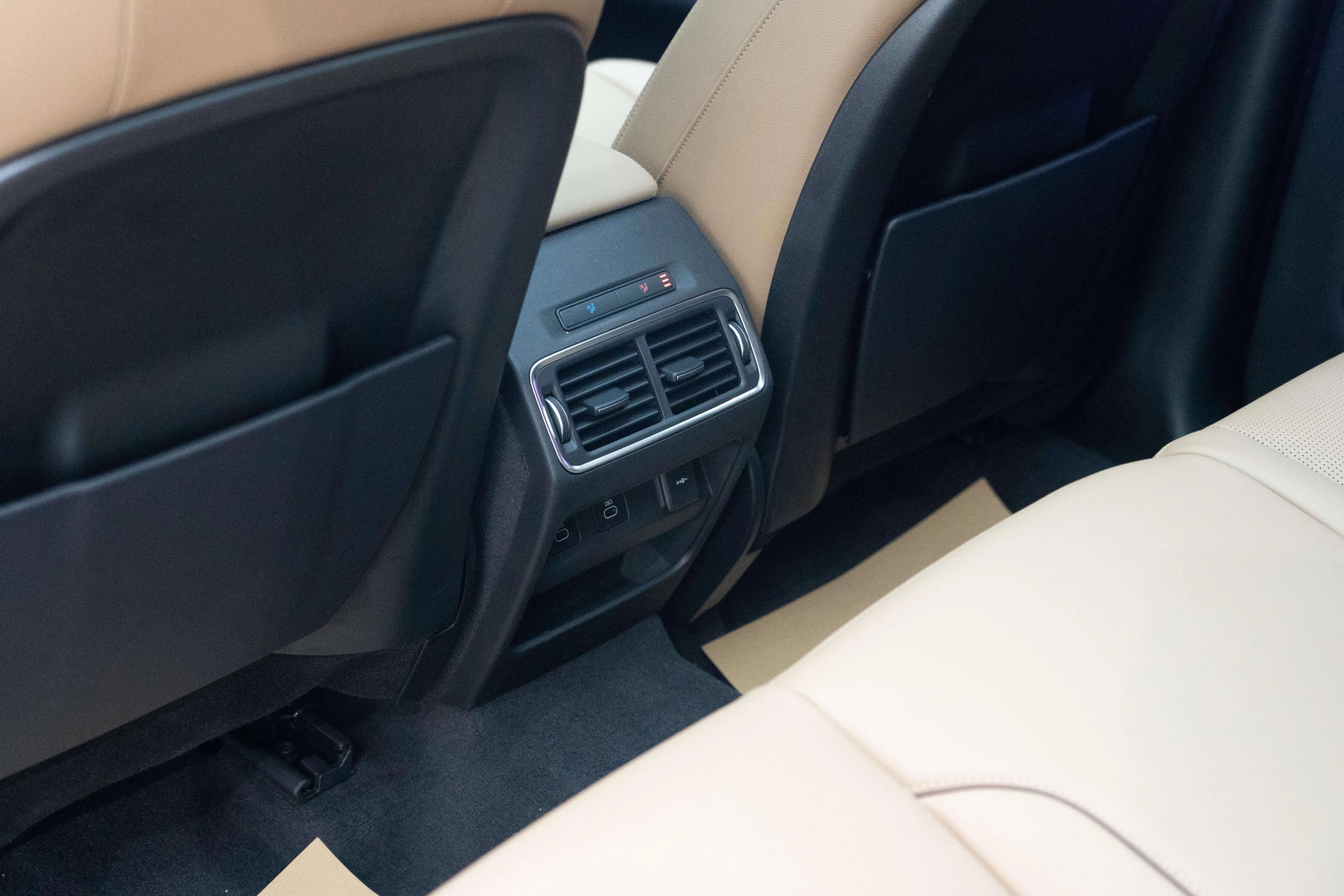 Land Rover Discover Sports 2024 г. 51000 км. — фото 7