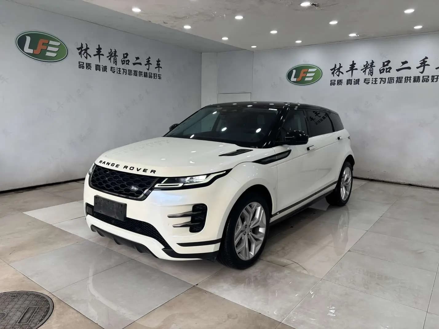 Land Rover Range Rover Evoque 2022 г. 57099 км.