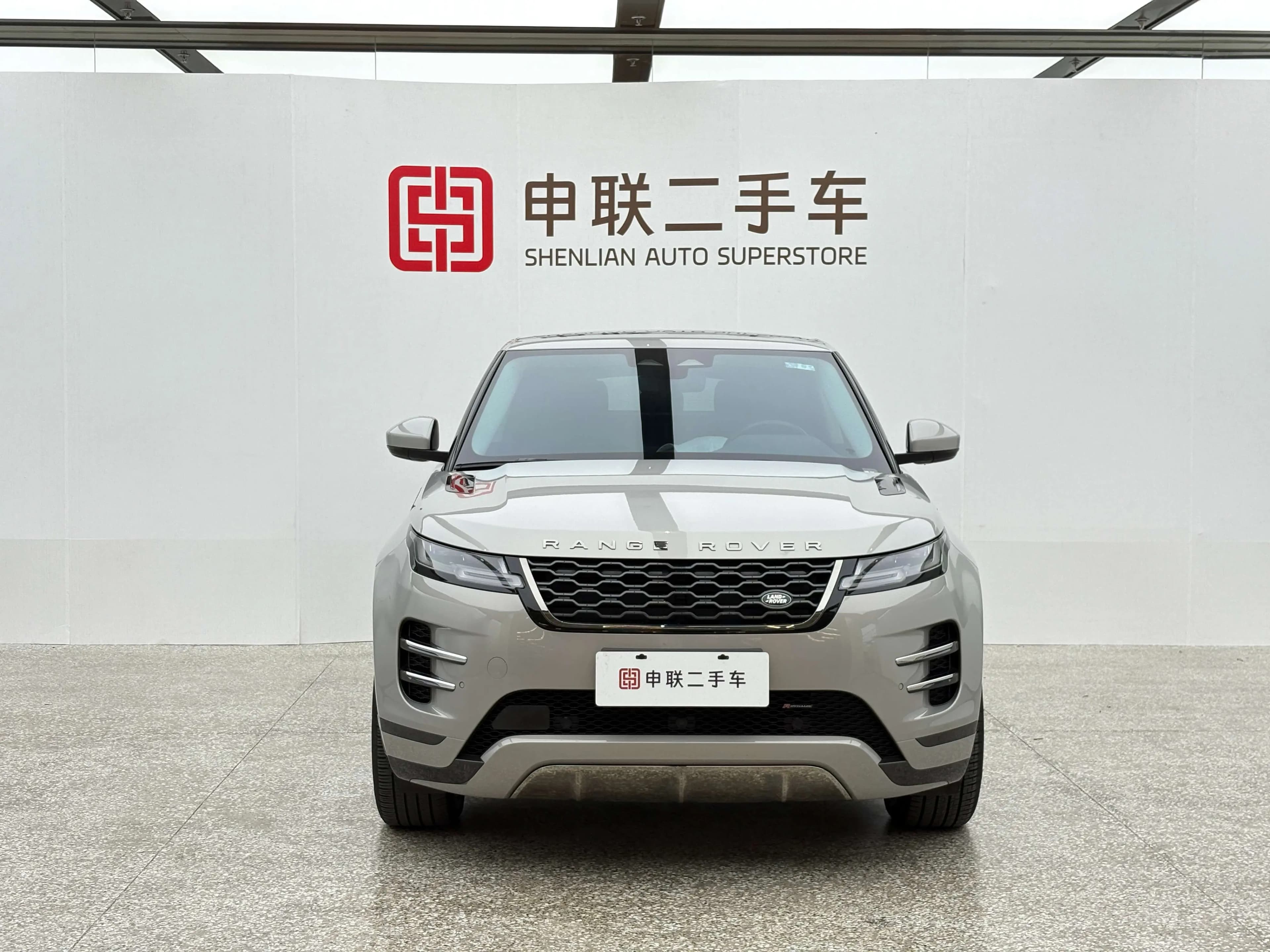 Land Rover Range Rover Evoque 2023 г. 62100 км. — фото 2