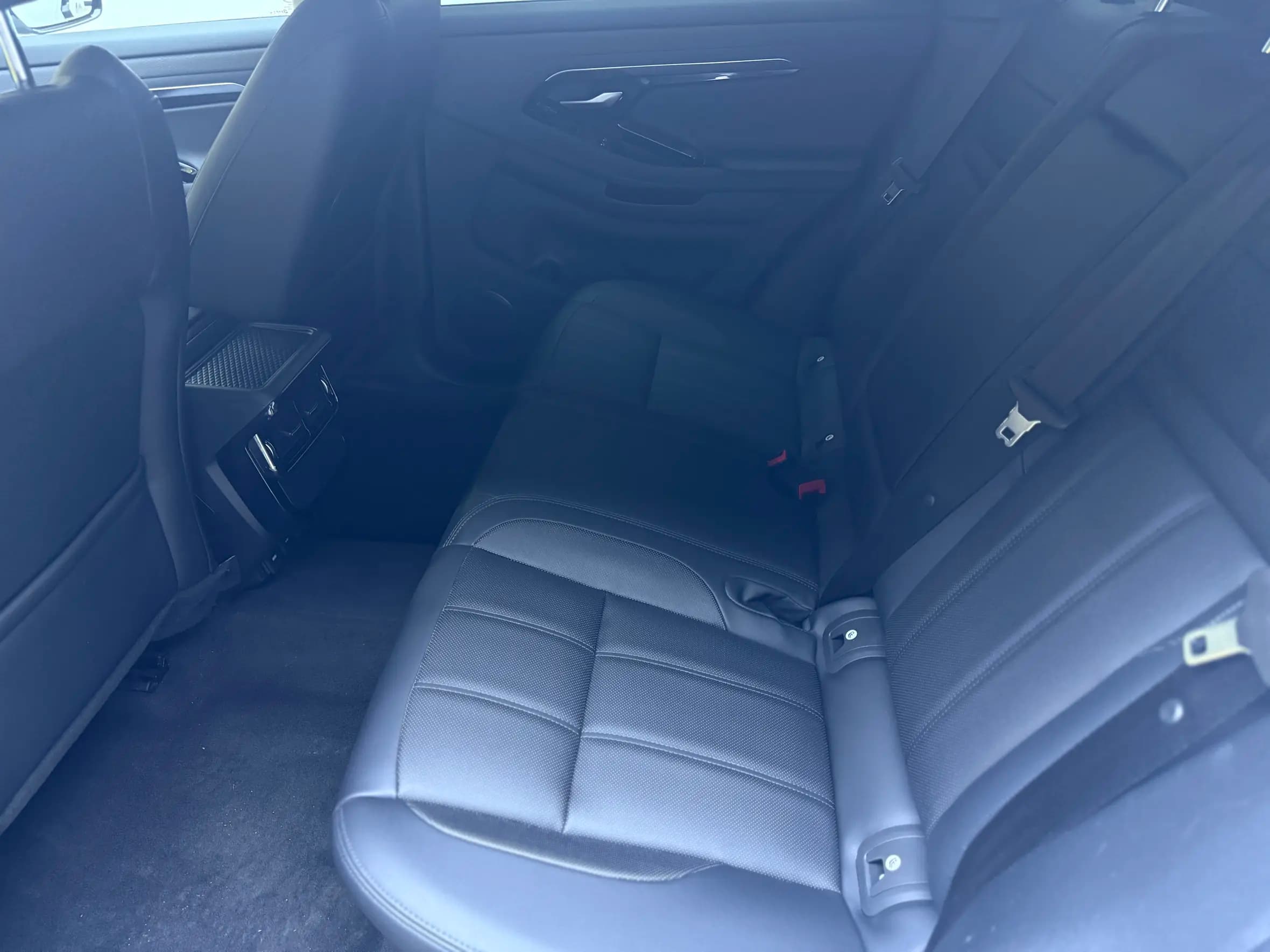 Land Rover Range Rover Evoque 2023 г. 79701 км. — фото 16