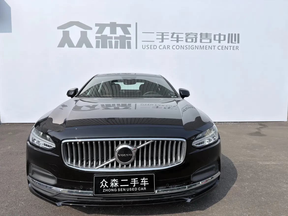 Volvo S90 2024 г. 22018 км. — фото 2