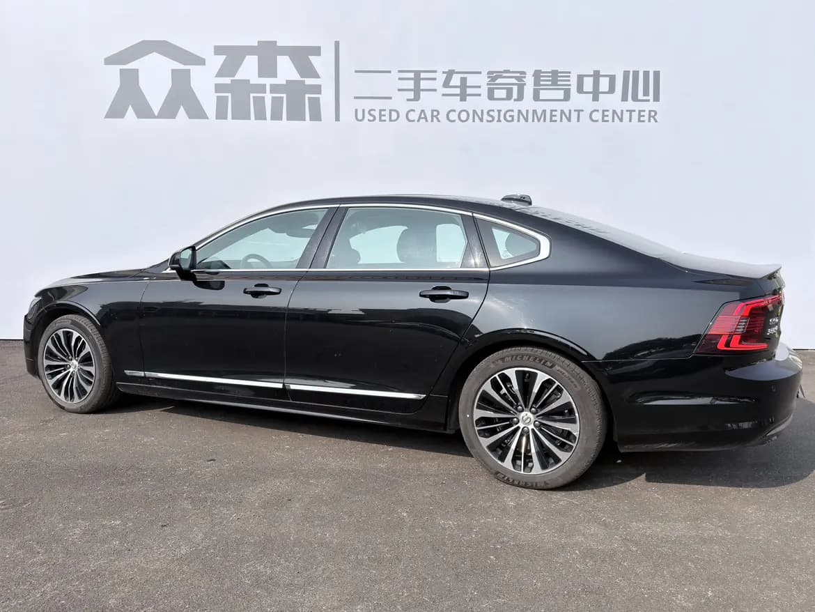 Volvo S90 2024 г. 22018 км. — фото 5