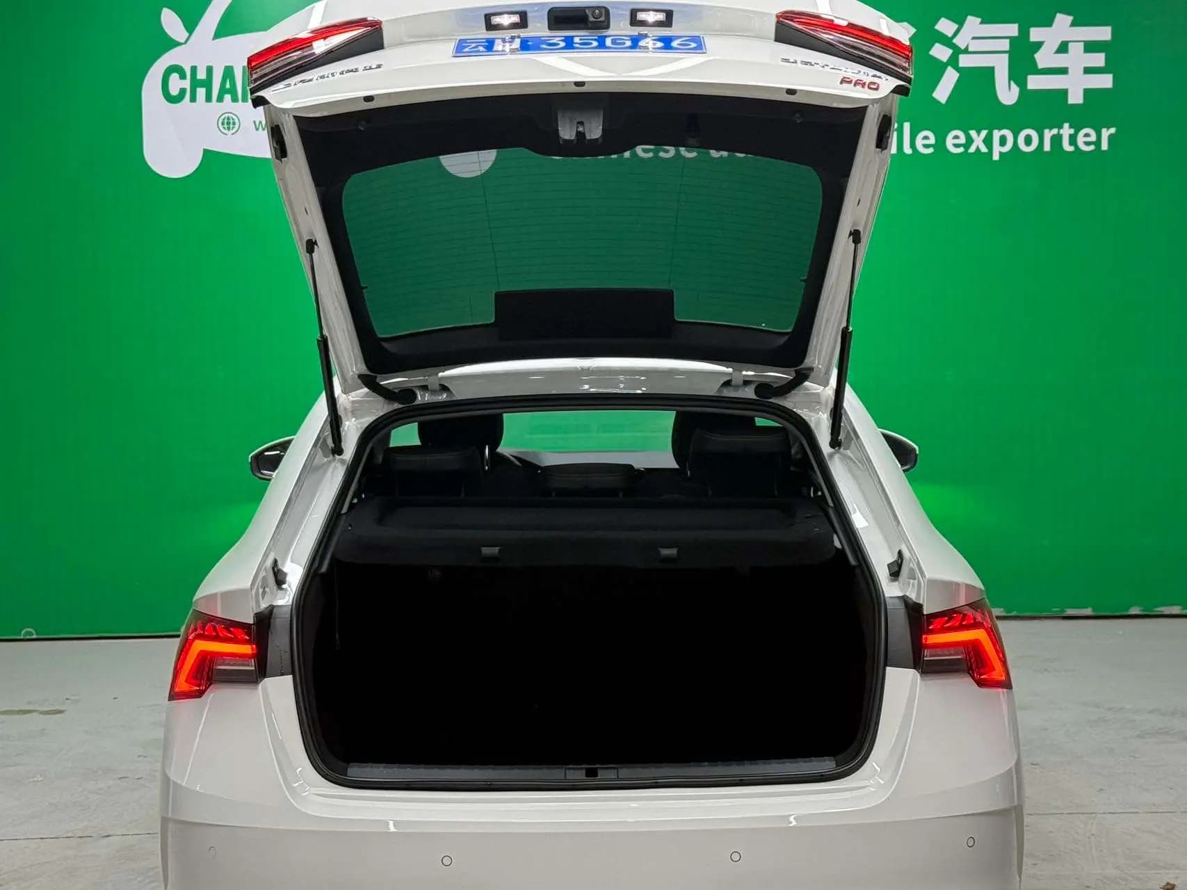Skoda Octavia 2021 г. 43087 км. — фото 18