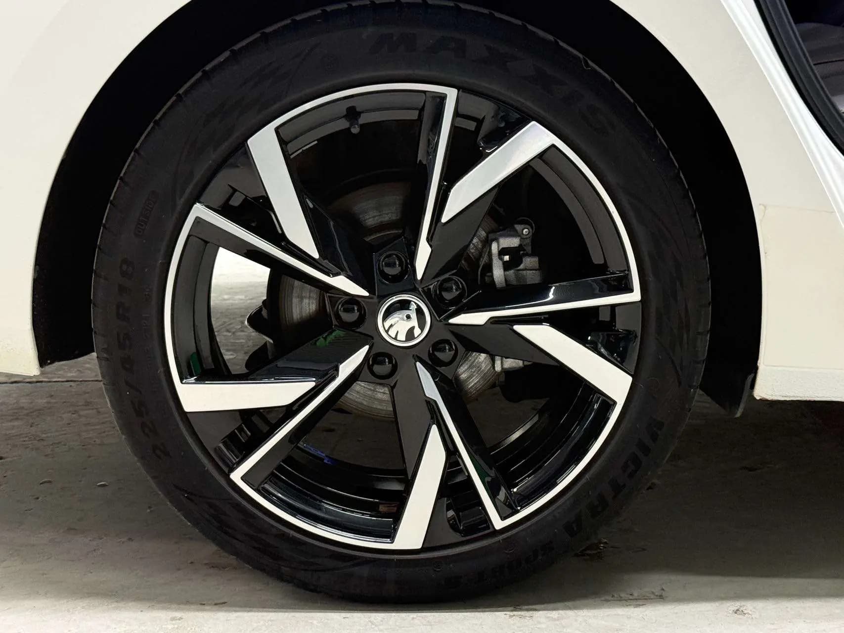 Skoda Octavia 2021 г. 43087 км. — фото 9