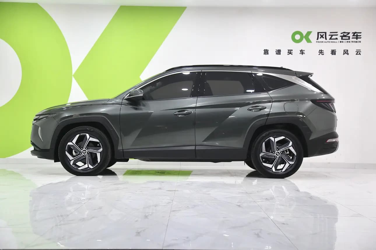 Hyundai Tucson L 2023 г. 15562 км. — фото 3