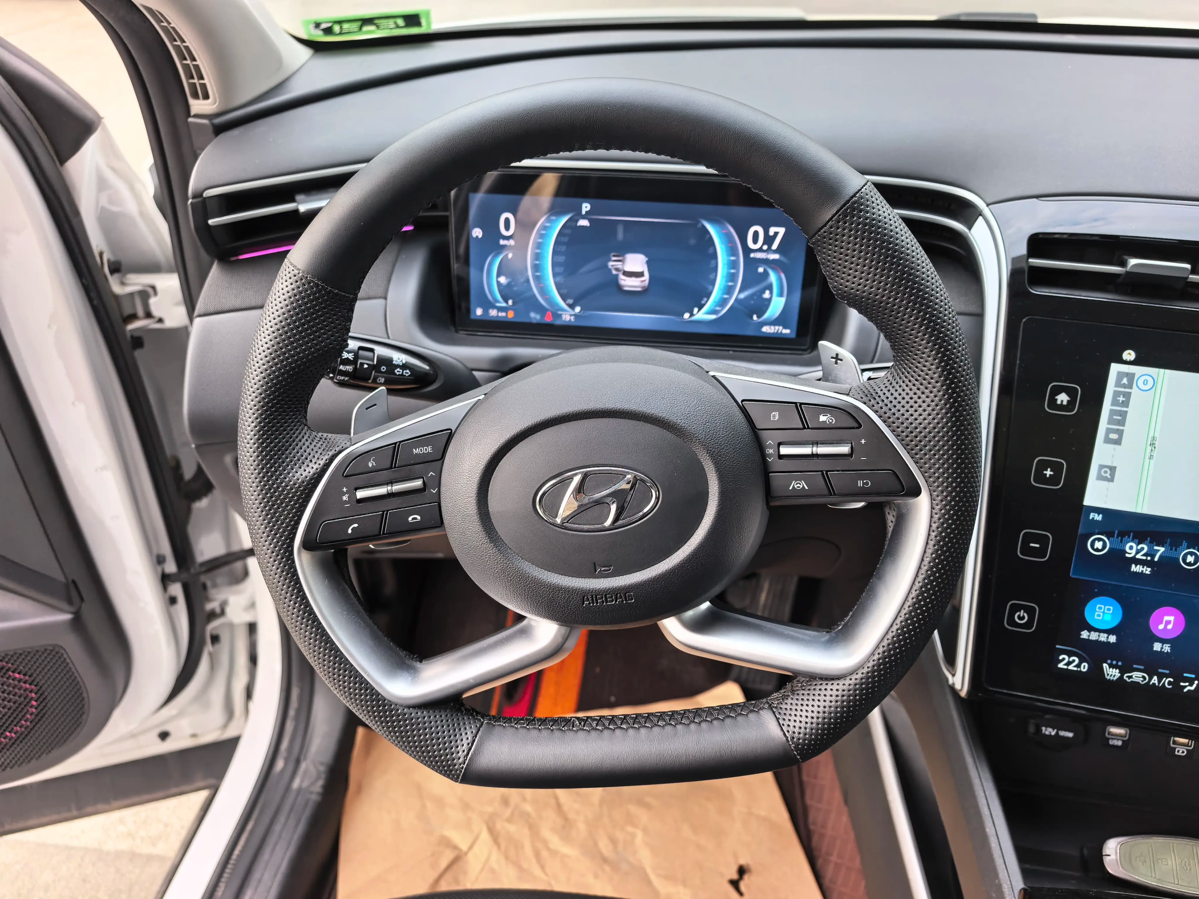 Hyundai Tucson L 2023 г. 45064 км. — фото 9