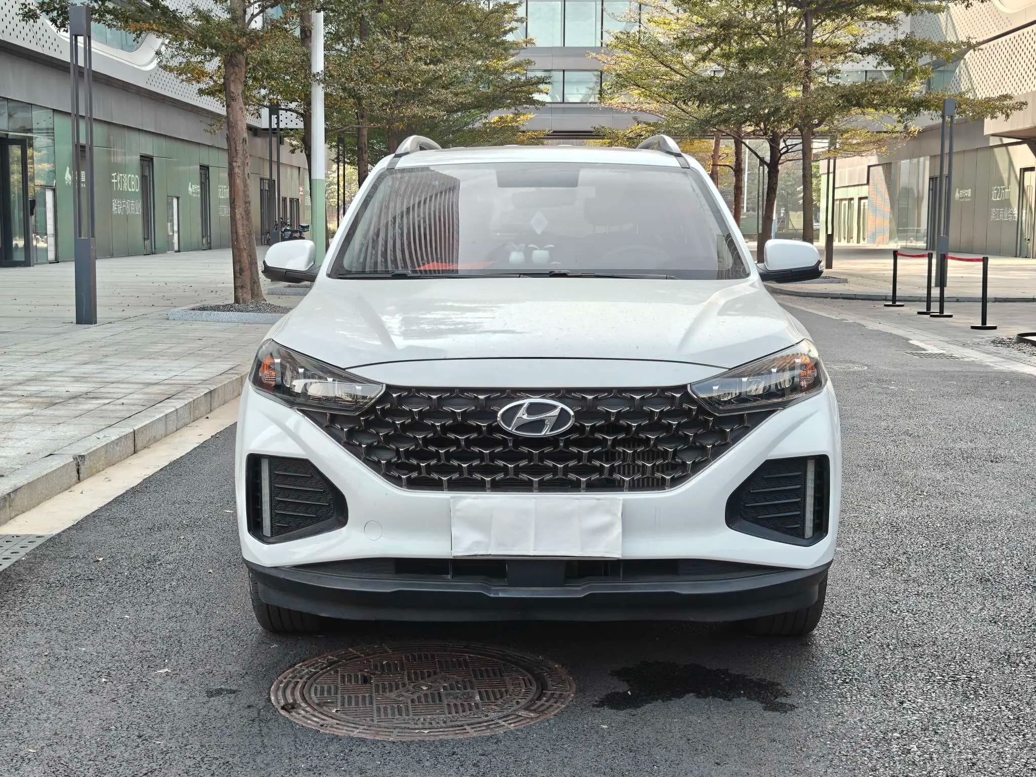 Hyundai ix35 2022 г. 74107 км. — фото 2