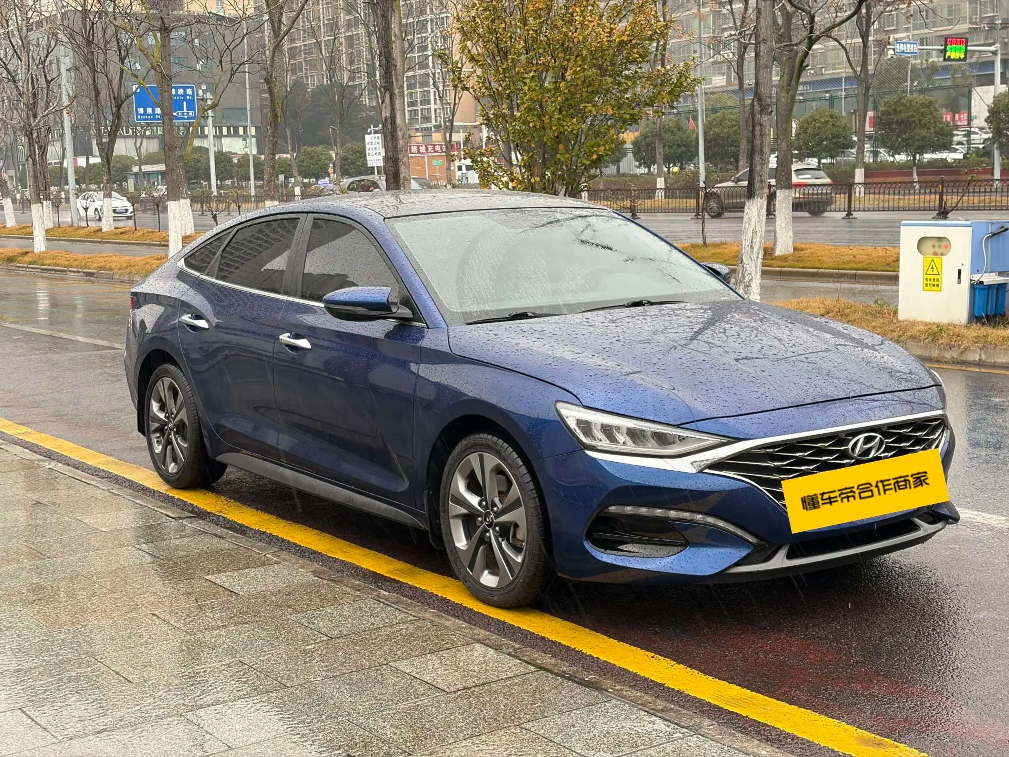 Hyundai Lafesta 2021 г. 67060 км. — фото 3