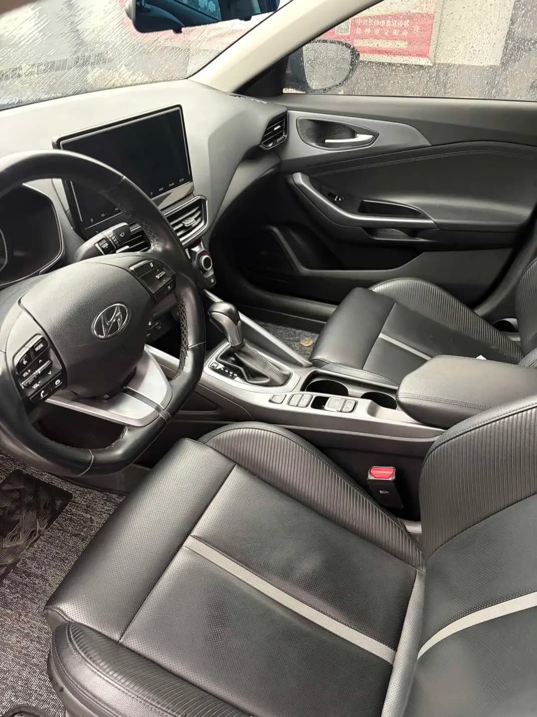Hyundai Lafesta 2021 г. 67060 км. — фото 6