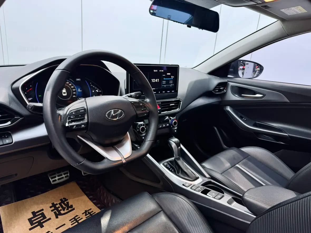 Hyundai Lafesta 2021 г. 96063 км. — фото 17