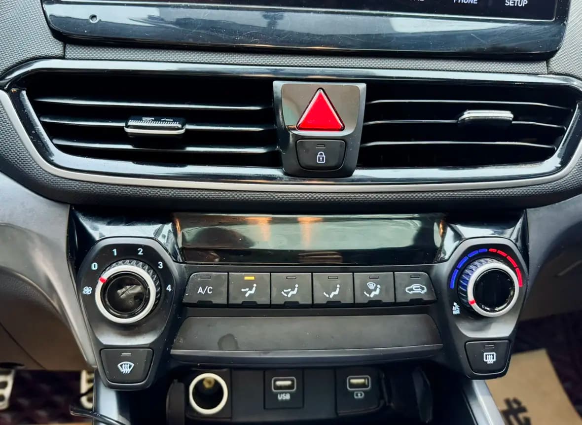 Hyundai Lafesta 2021 г. 96063 км. — фото 8