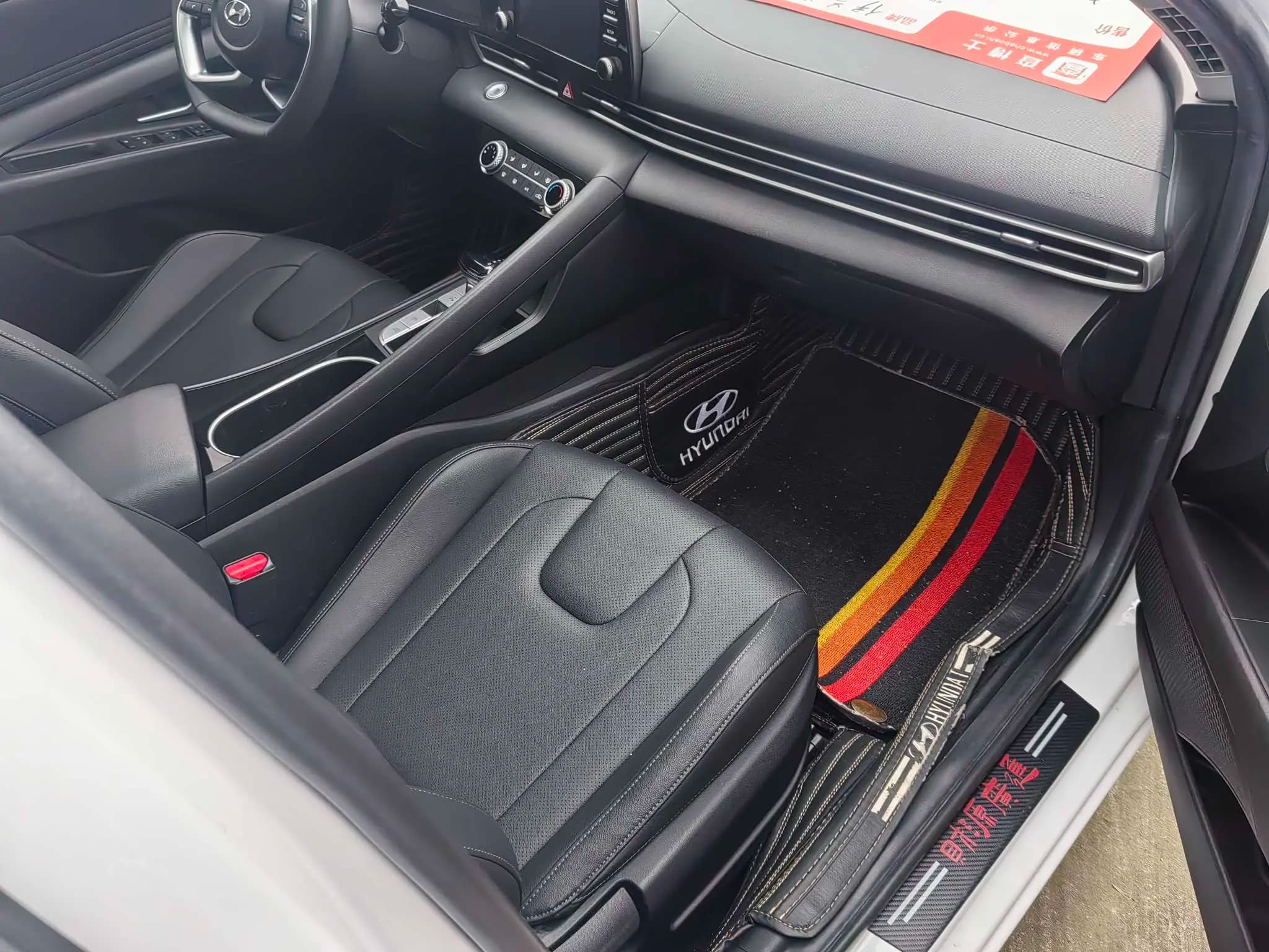 Hyundai Elantra 2021 г. 67036 км. — фото 9