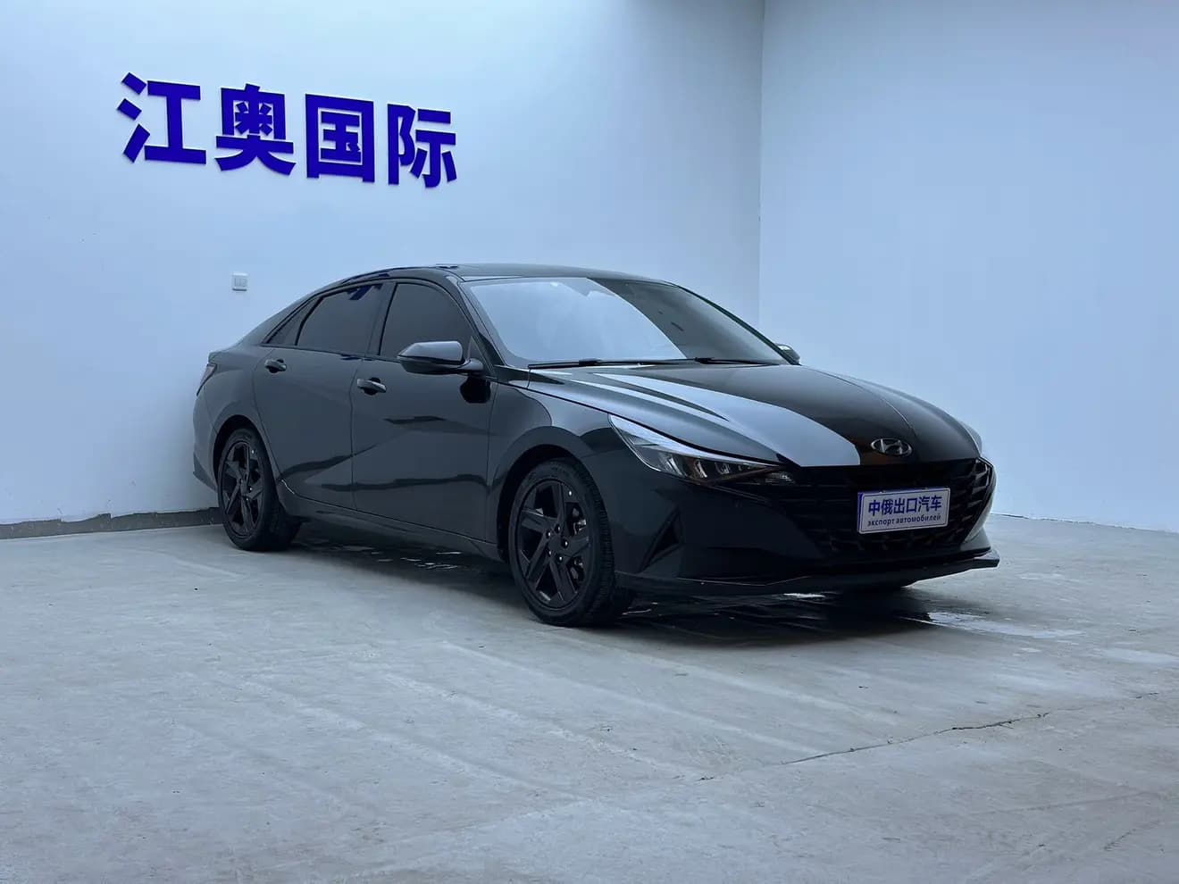 Hyundai Elantra 2022 г. 18040 км. — фото 3