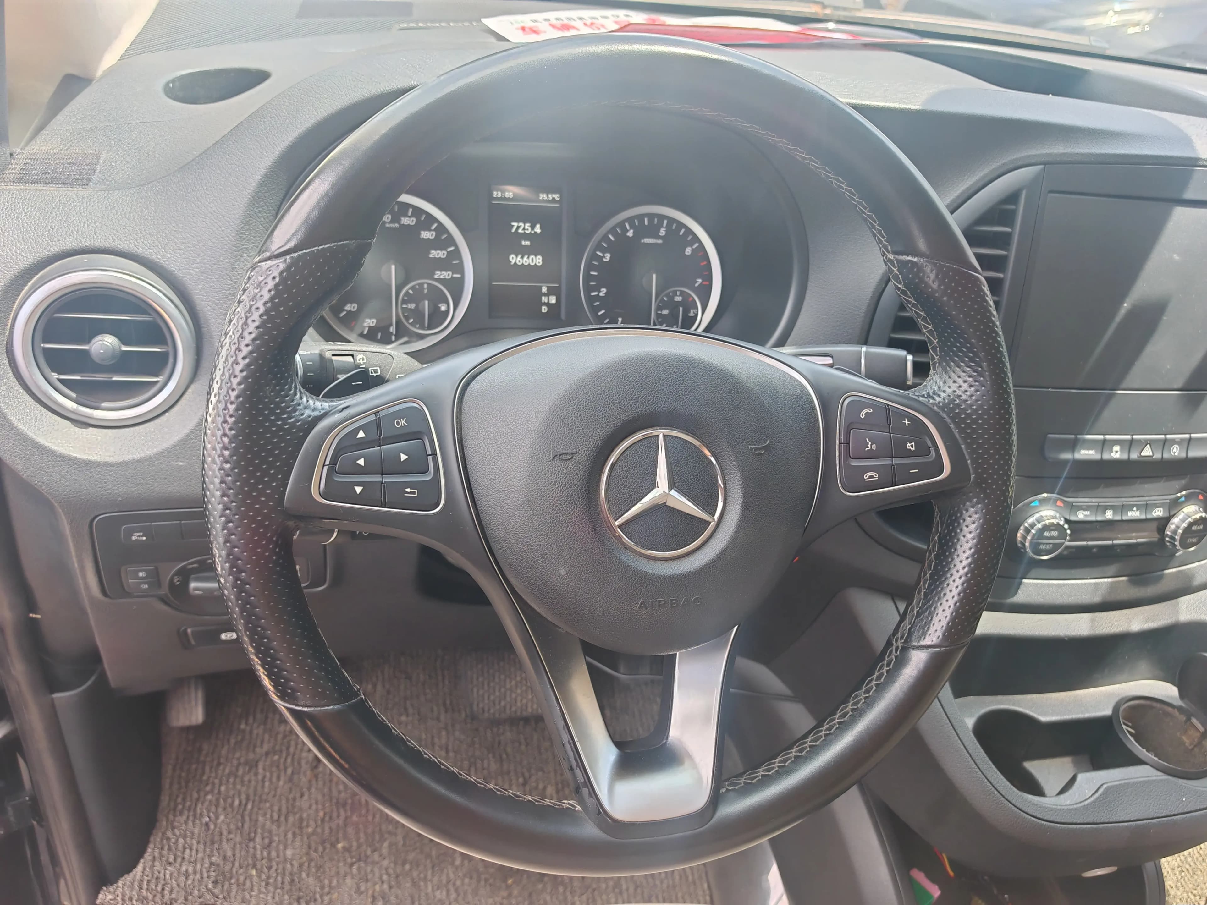 Mercedes-Benz Vito 2021 г. 96018 км. — фото 8
