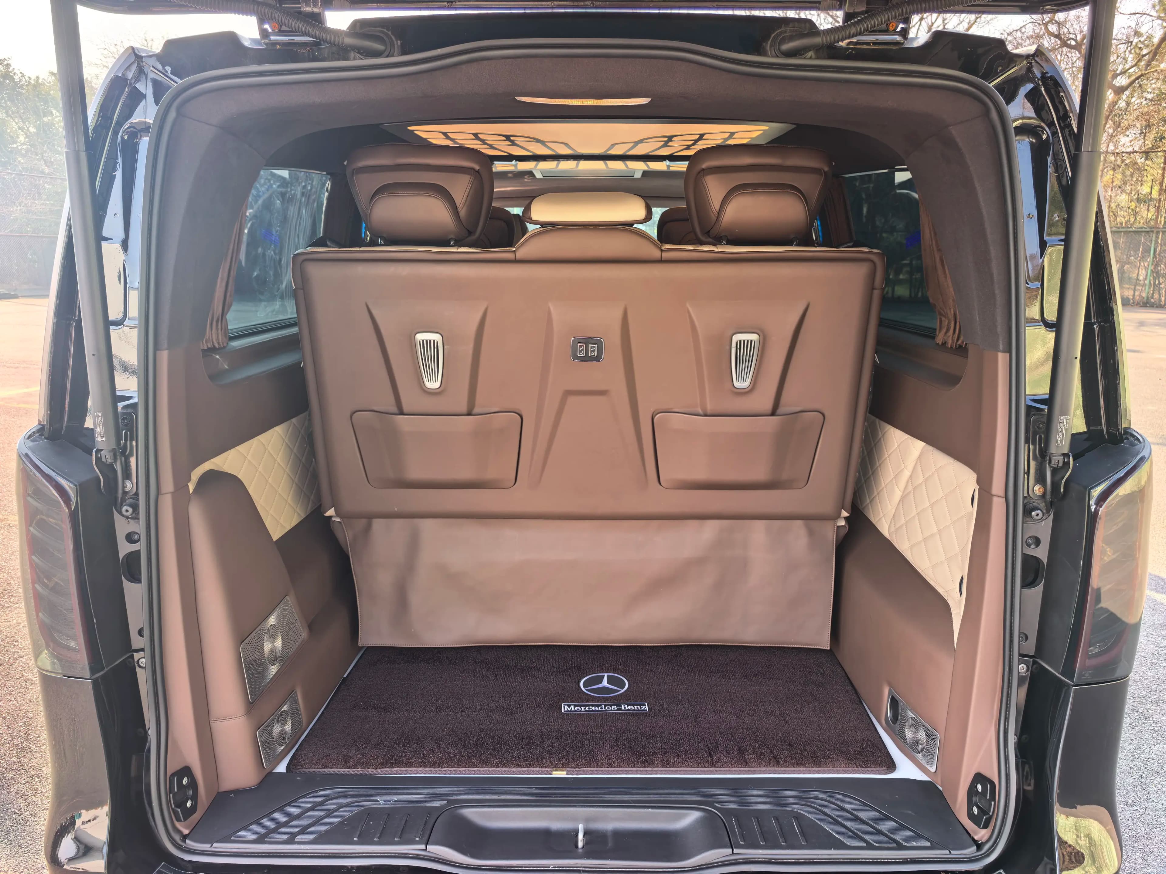 Mercedes-Benz Vito 2024 г. 19429 км. — фото 19