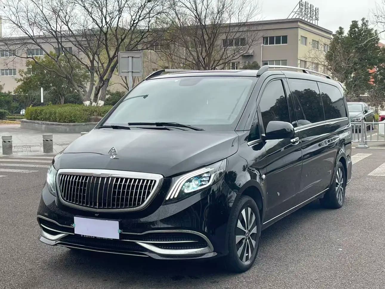 Mercedes-Benz Vito 2023 г. 34130 км.