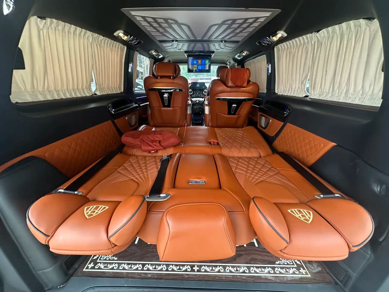 Mercedes-Benz Vito 2023 г. 34130 км. — фото 21