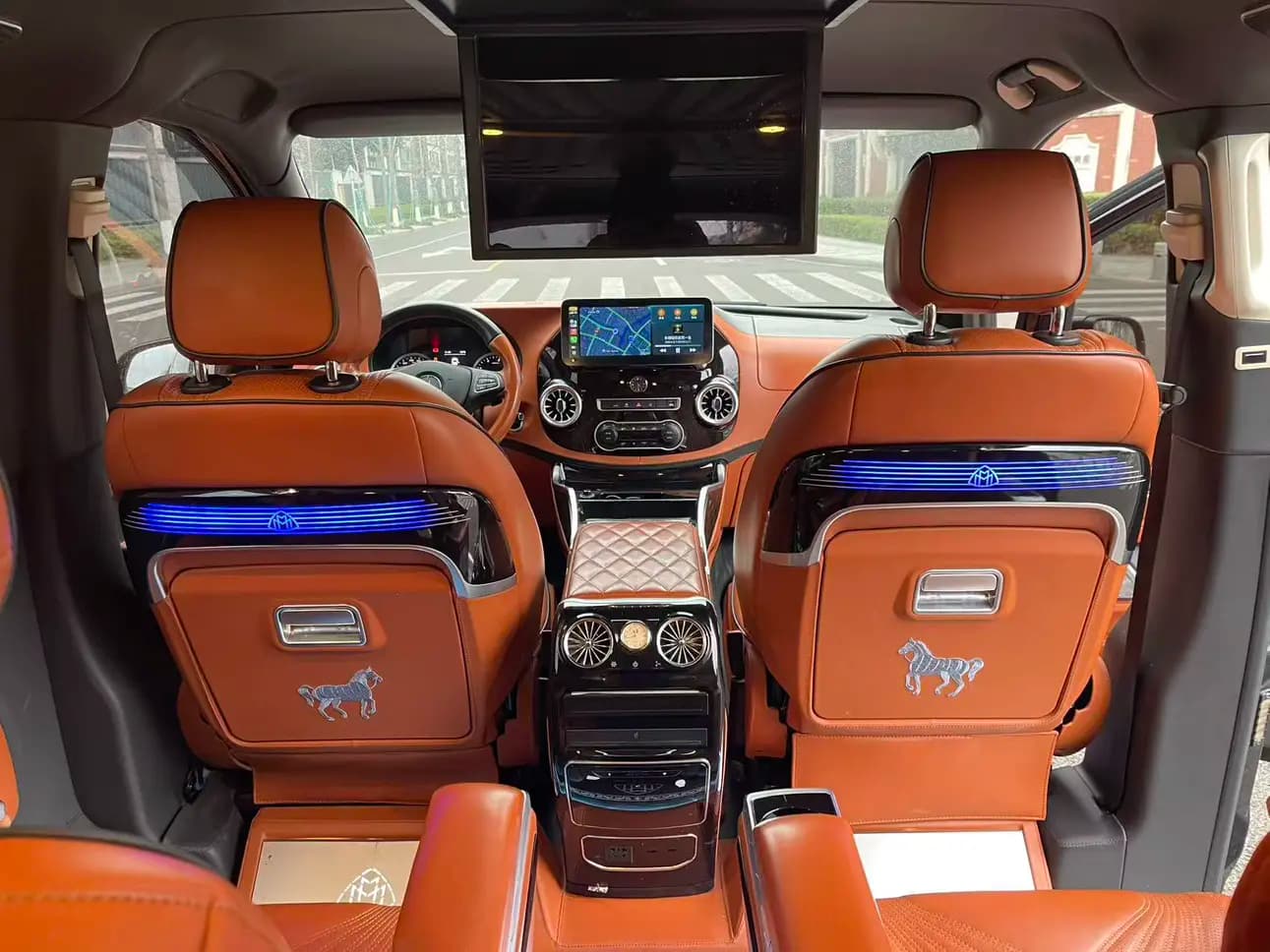 Mercedes-Benz Vito 2023 г. 34130 км. — фото 22