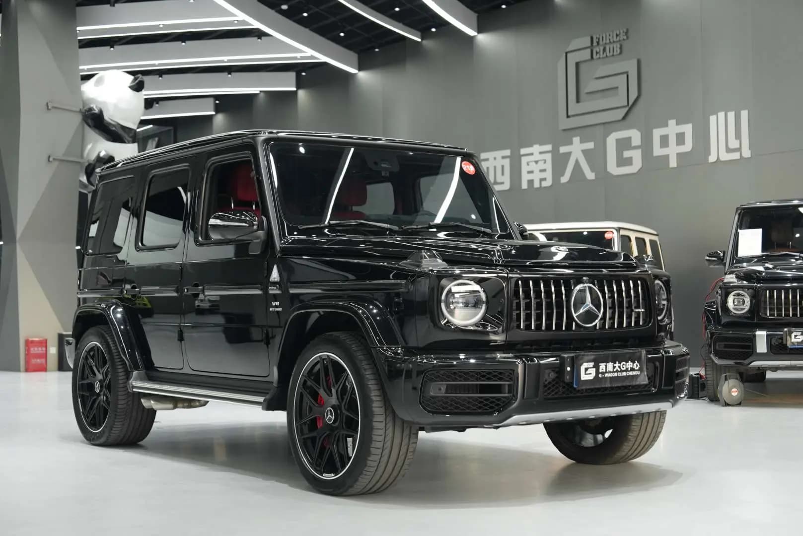 Mercedes-Benz G-Class AMG 2023 г. 8096 км. — фото 3