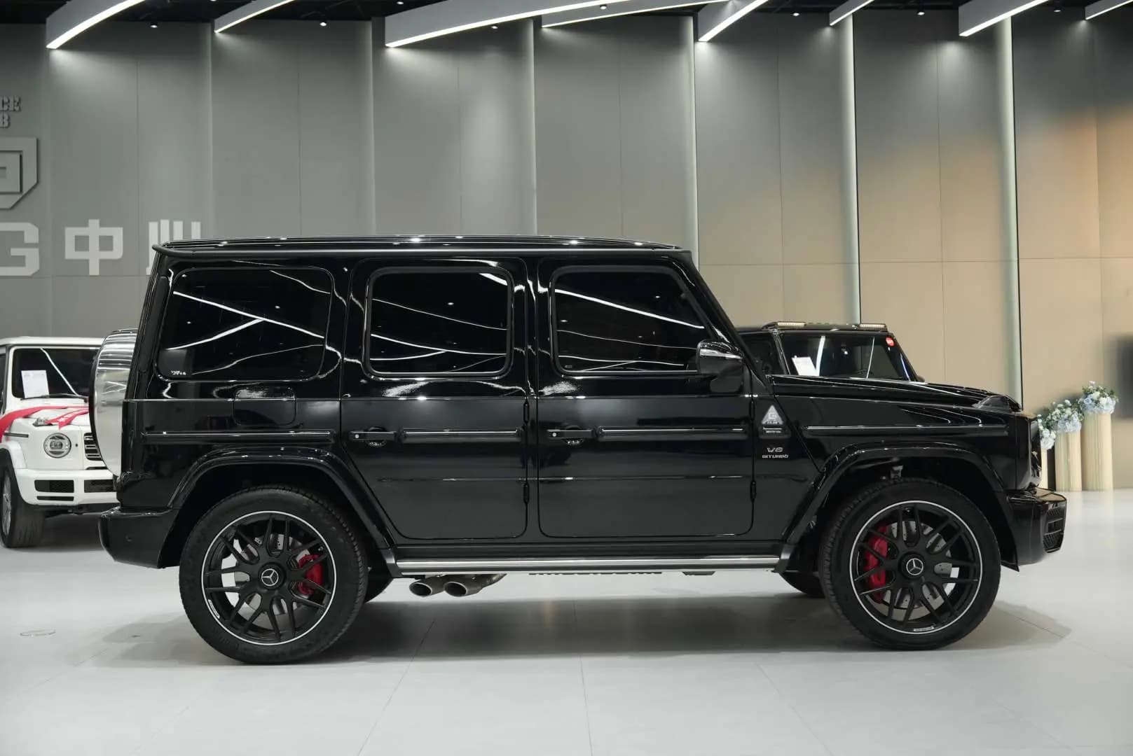 Mercedes-Benz G-Class AMG 2023 г. 8096 км. — фото 6