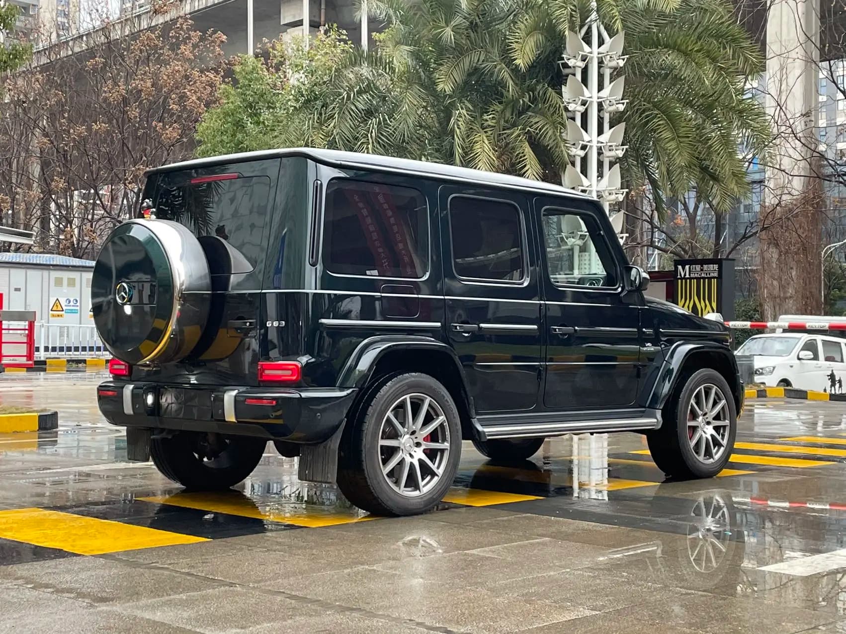 Mercedes-Benz G-Class AMG 2021 г. 64097 км. — фото 5