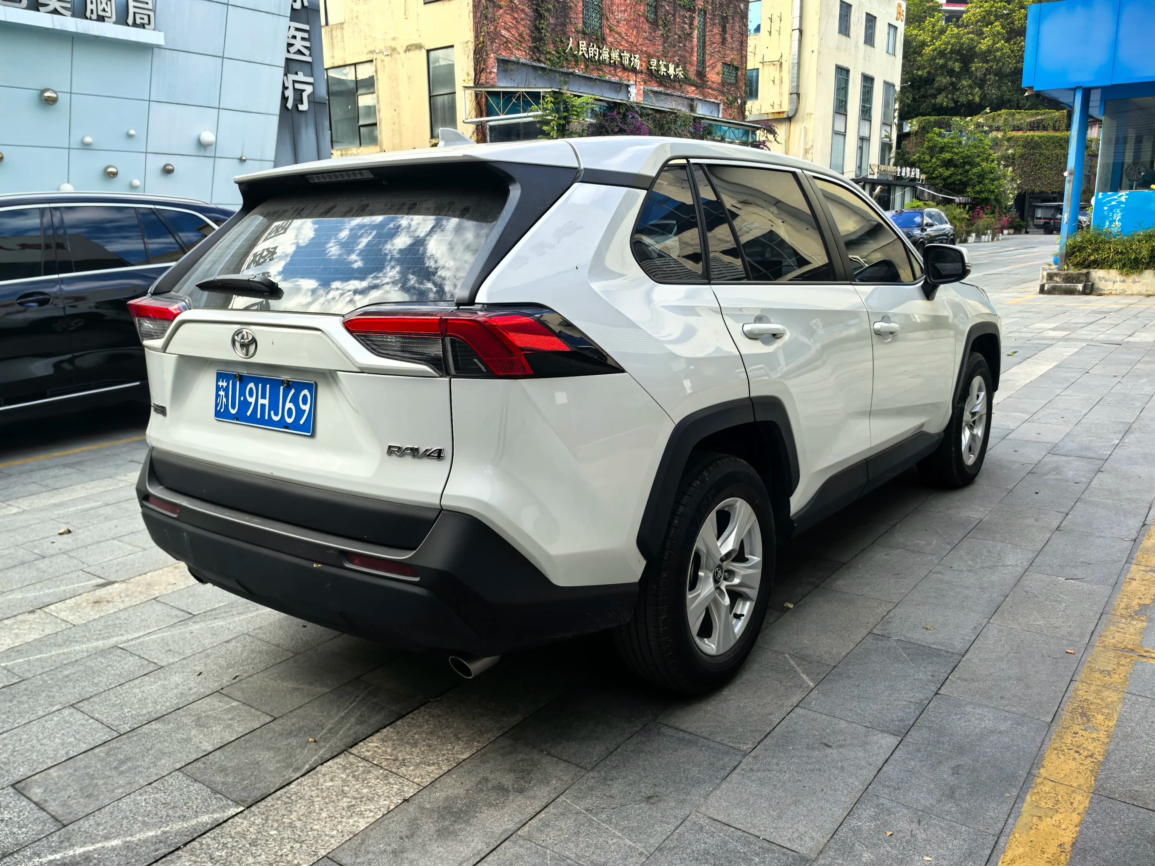 Toyota RAV4 2024 г. 19062 км. — фото 6