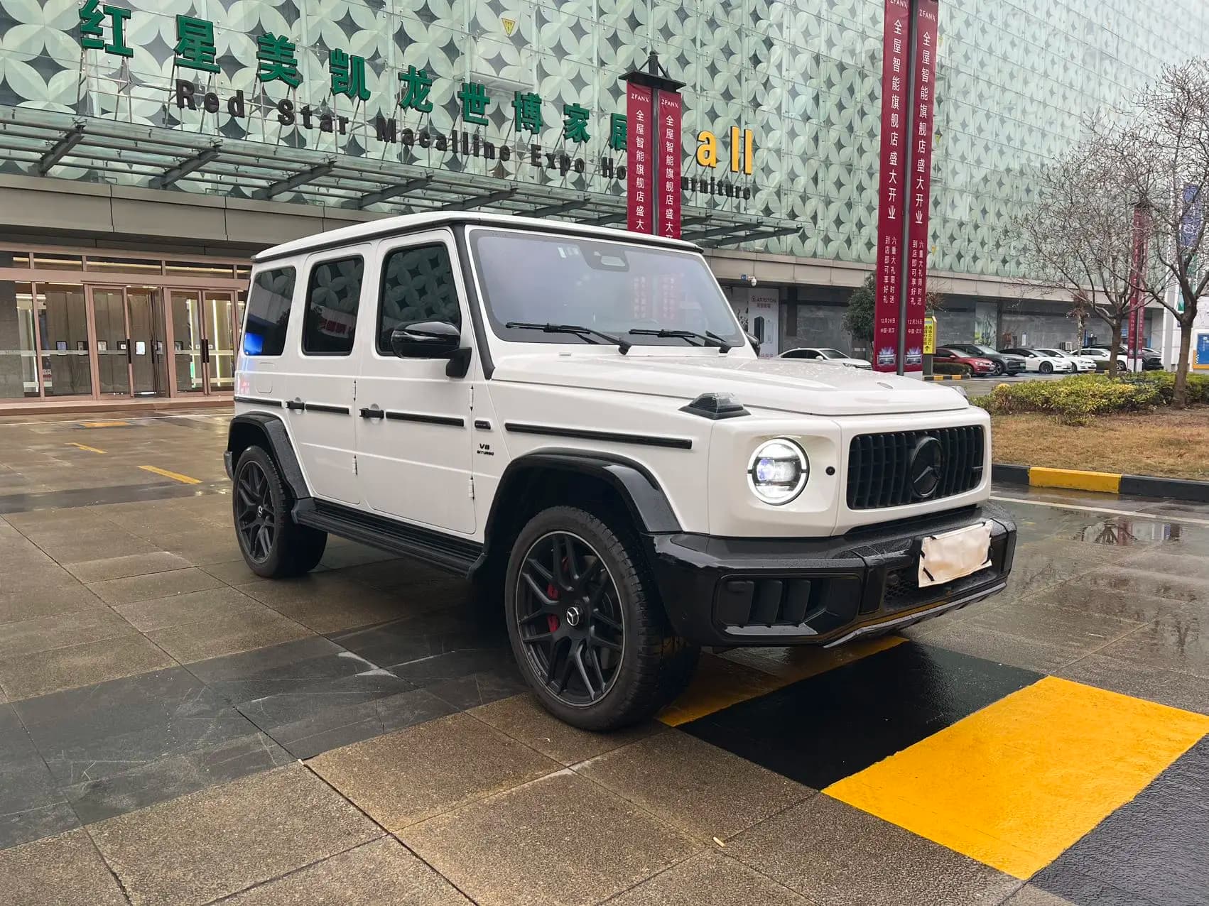 Mercedes-Benz G-Class AMG 2025 г. 8110 км. — фото 3