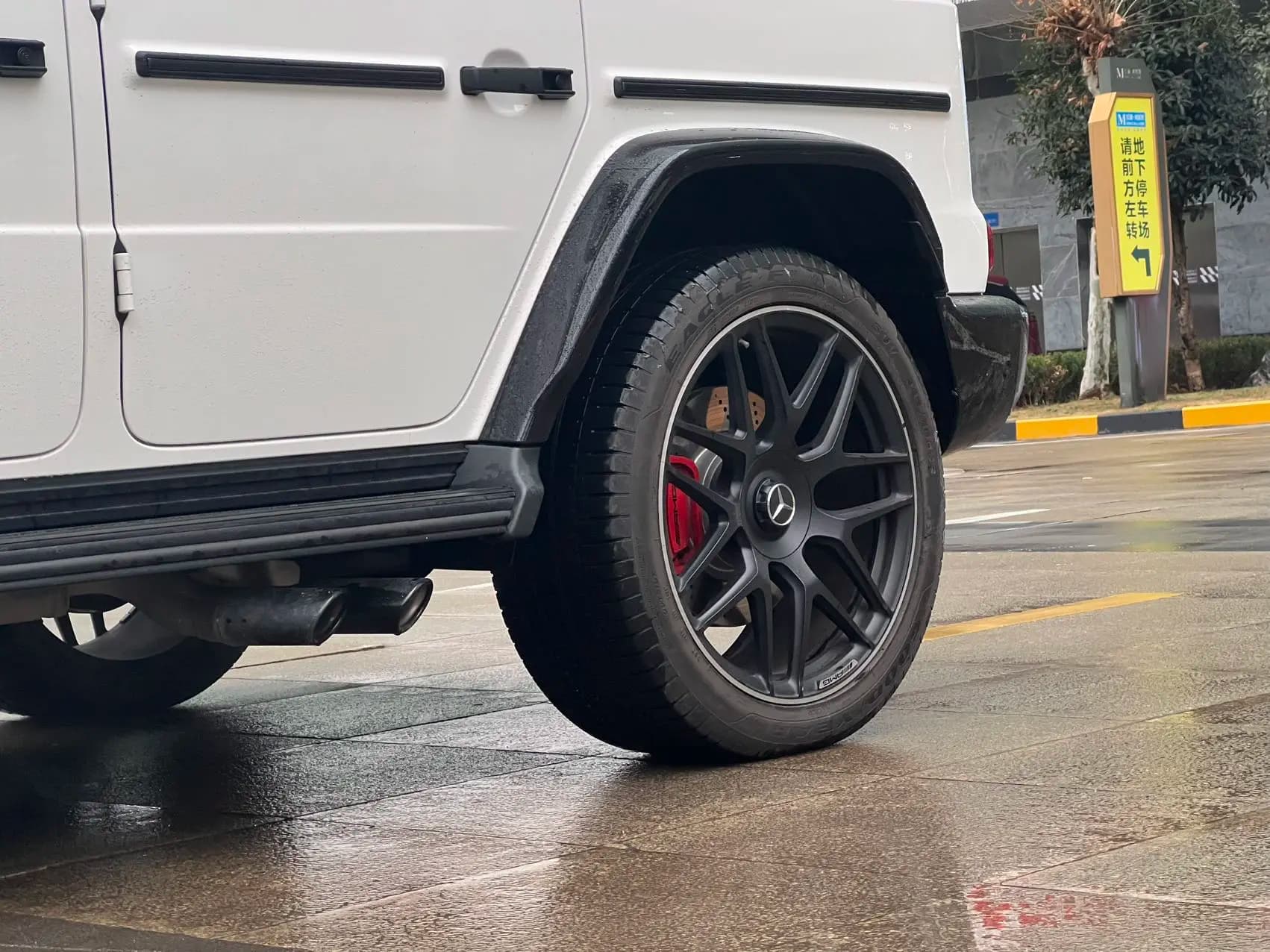 Mercedes-Benz G-Class AMG 2025 г. 8110 км. — фото 9