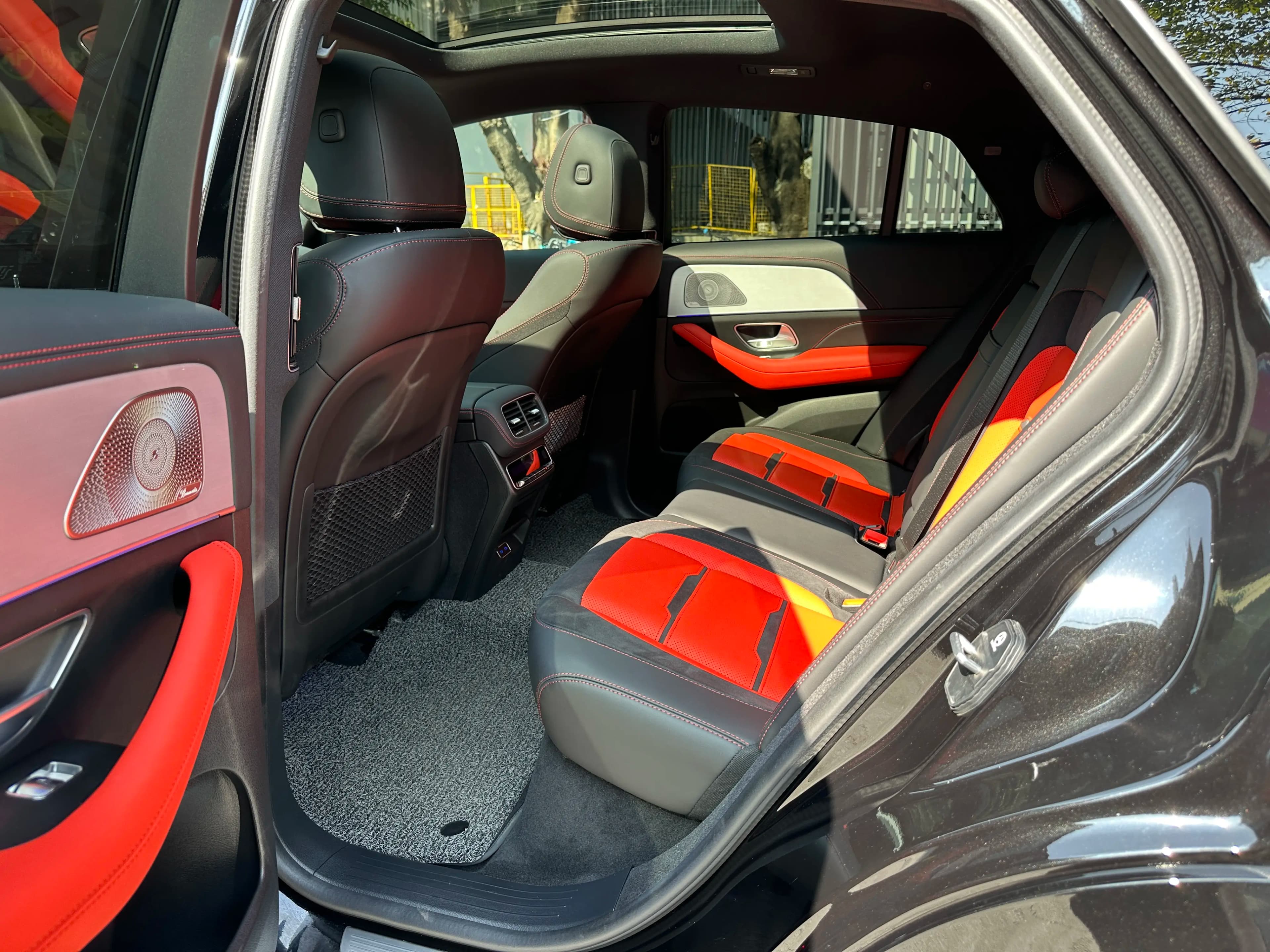 Mercedes-Benz GLE AMG 2025 г. 5041 км. — фото 11