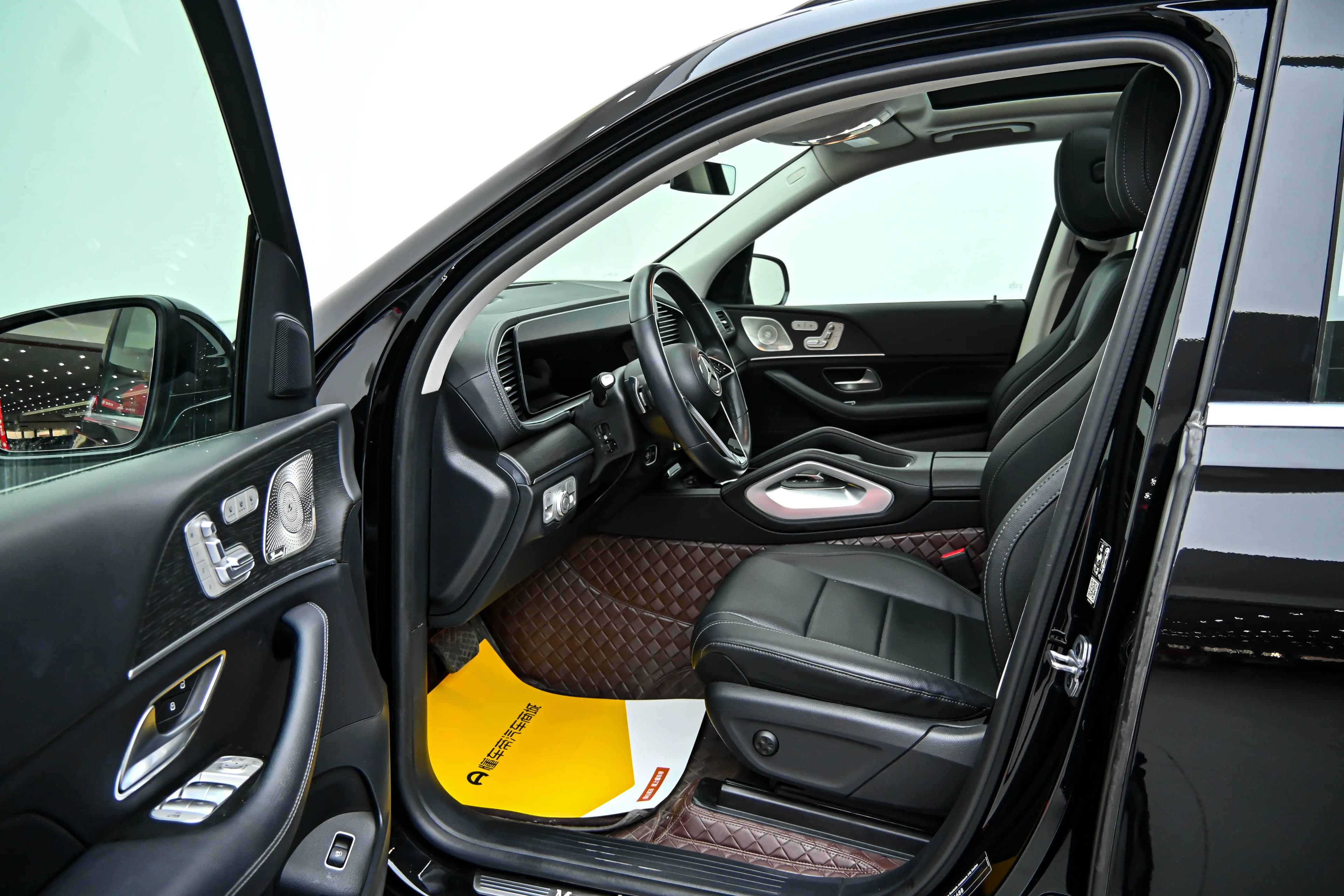 Mercedes-Benz GLE 2023 г. 14216 км. — фото 16