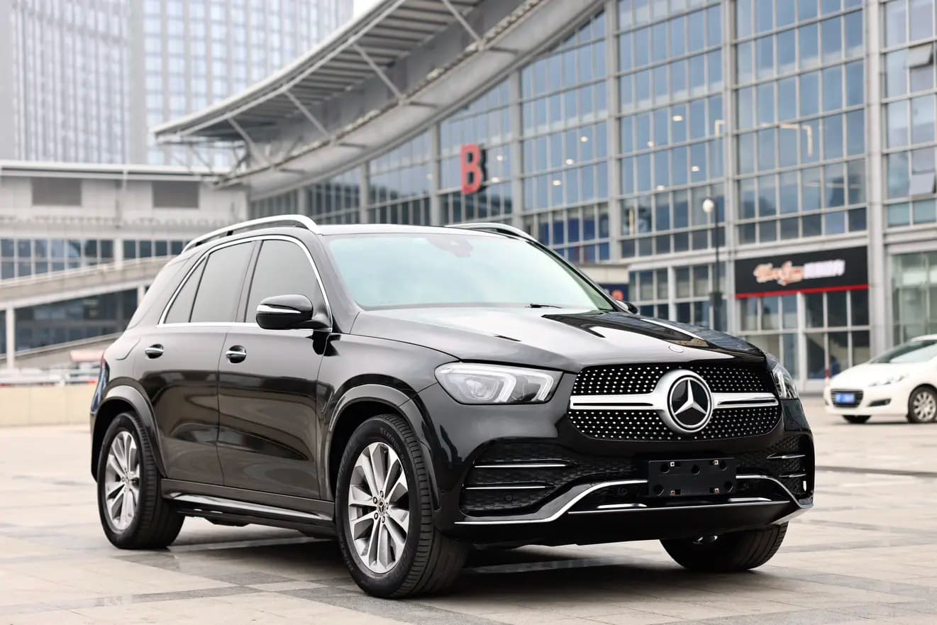 Mercedes-Benz GLE 2023 г. 45100 км. — фото 5