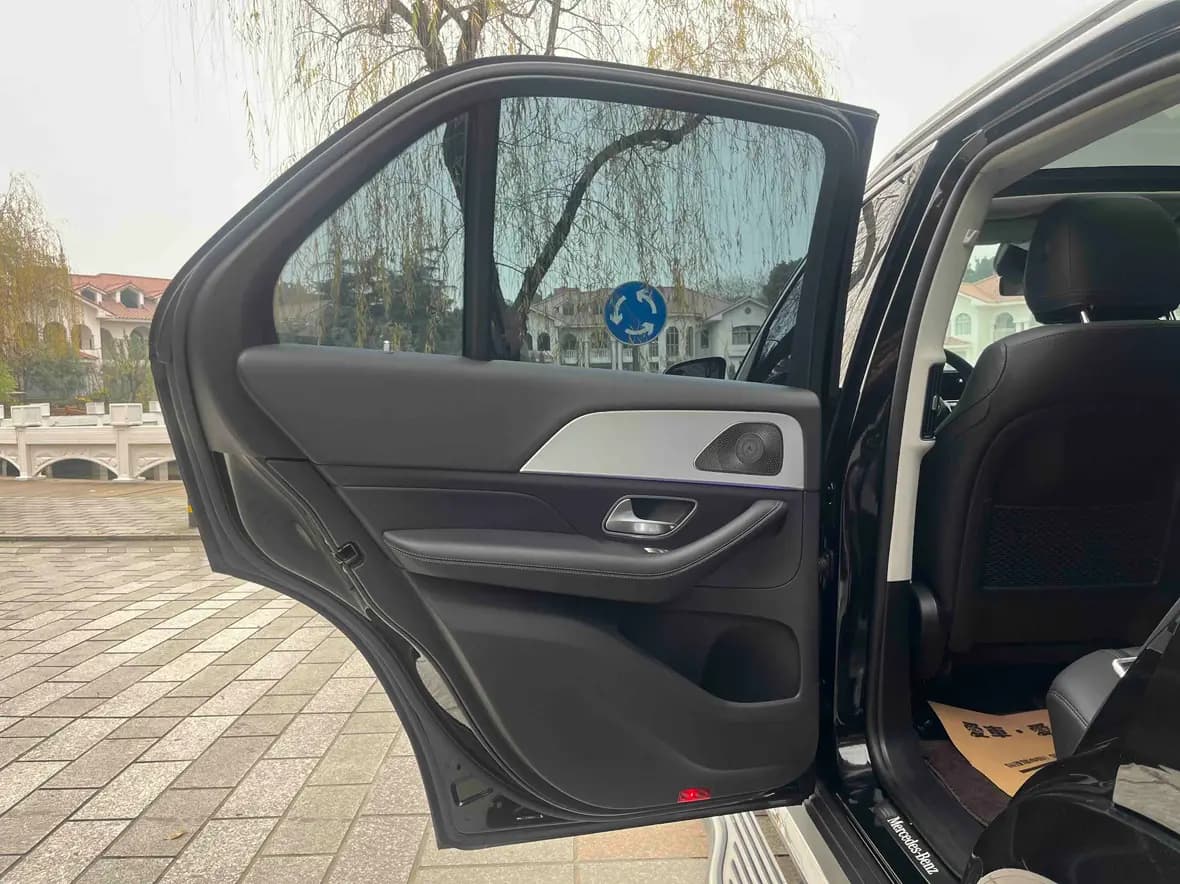 Mercedes-Benz GLE 2023 г. 87099 км. — фото 19