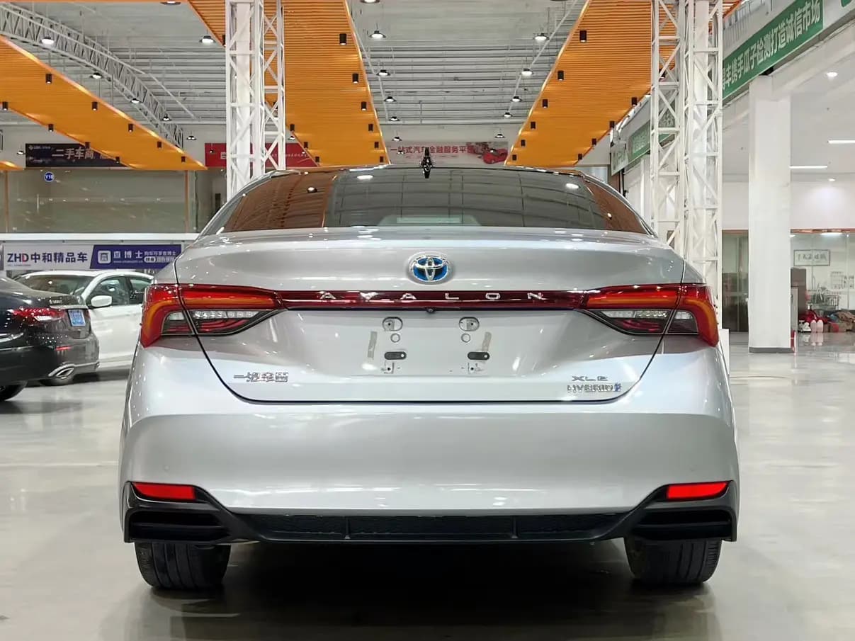 Toyota Avalon 2021 г. 80113 км. — фото 5